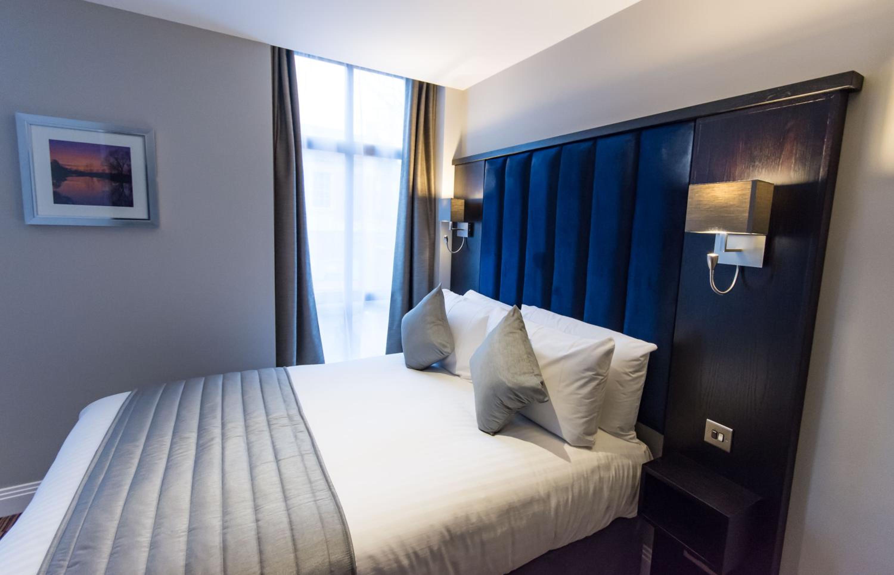 Standard Double Room - Photo 6