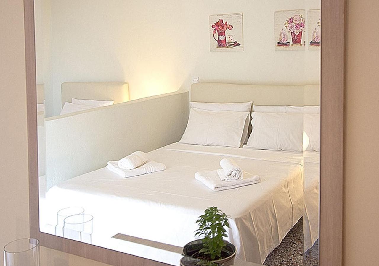 Apartment with Sea View photo 2