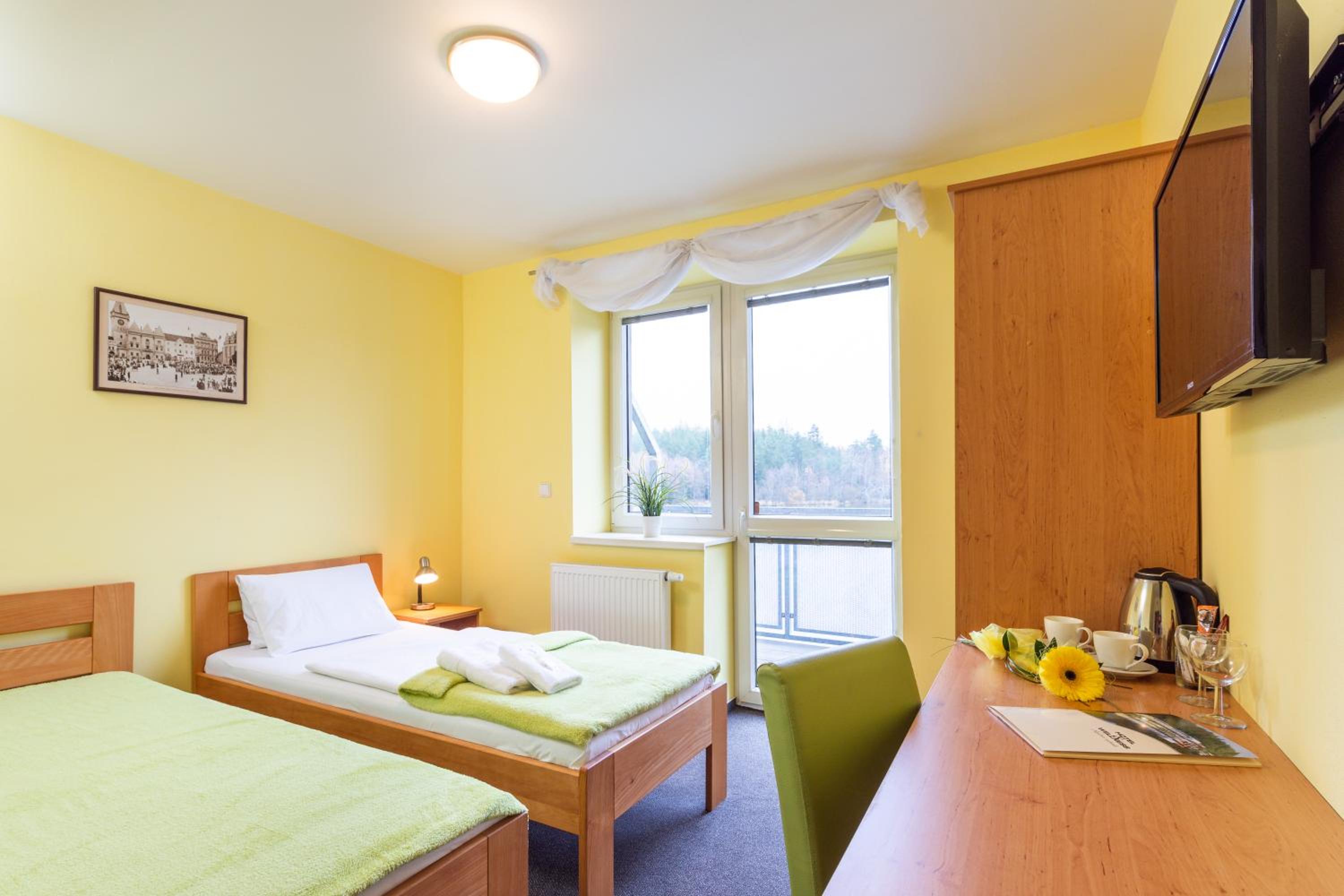 Double Room With Balcony photo 2