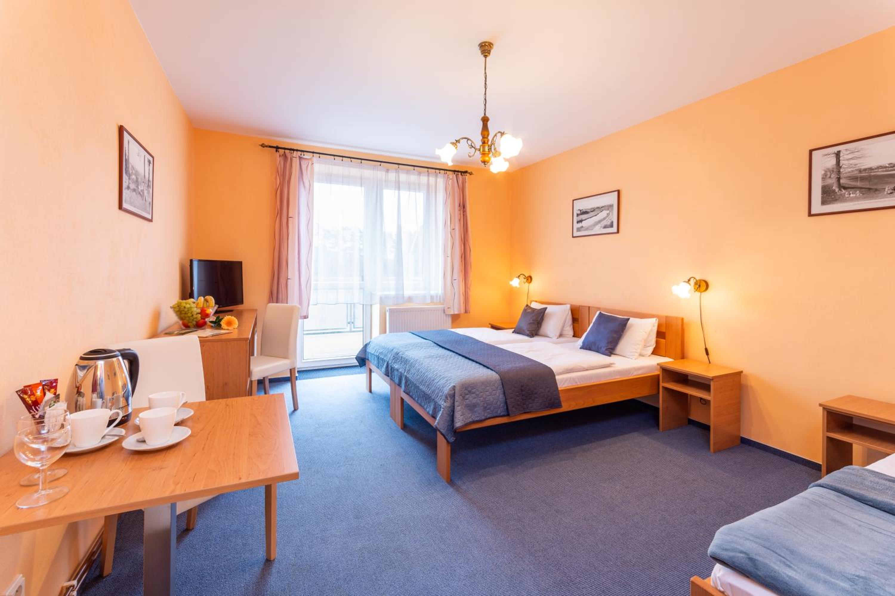 Triple Room With Balcony photo 1