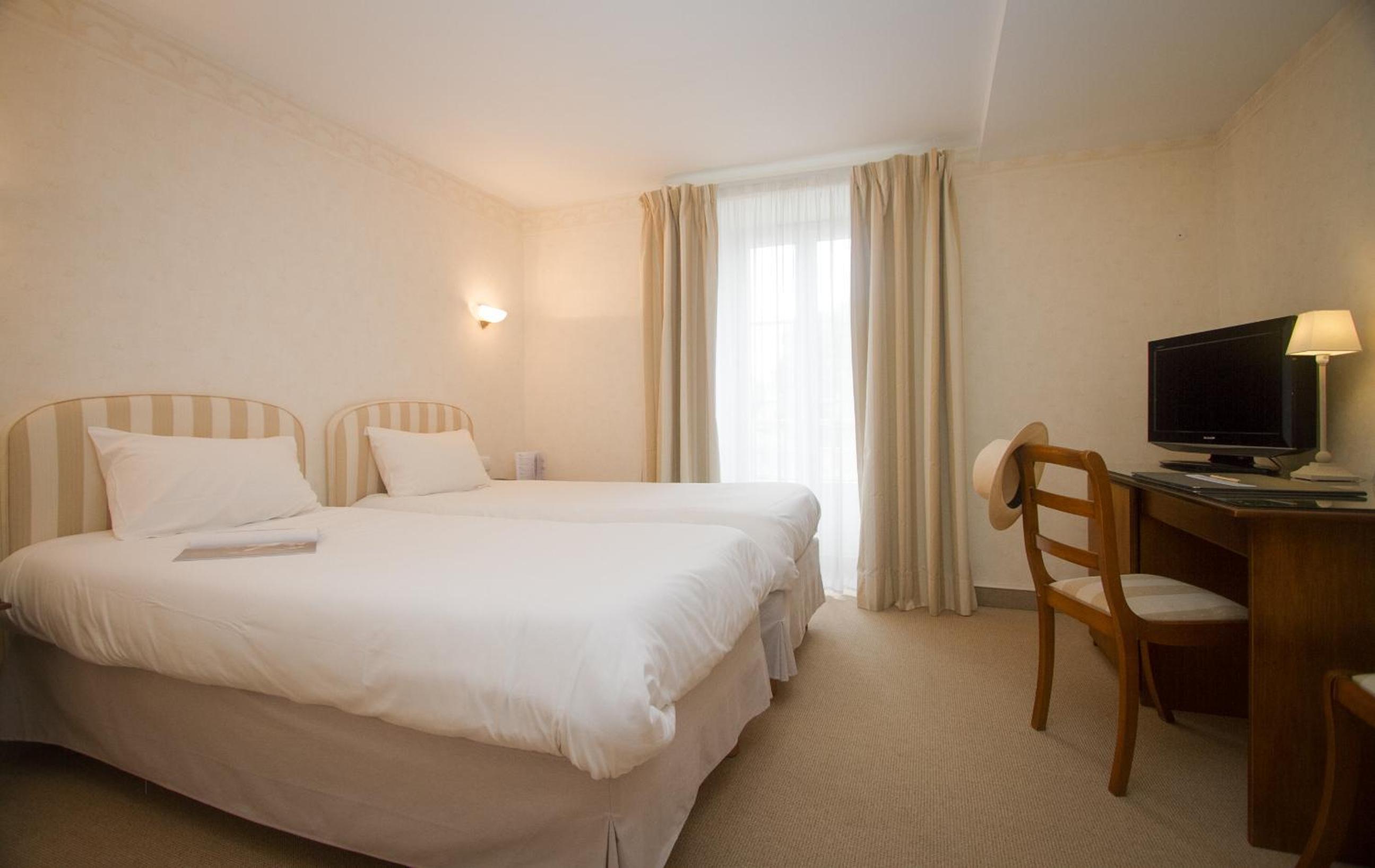 Comfort Double or Twin Room photo 2