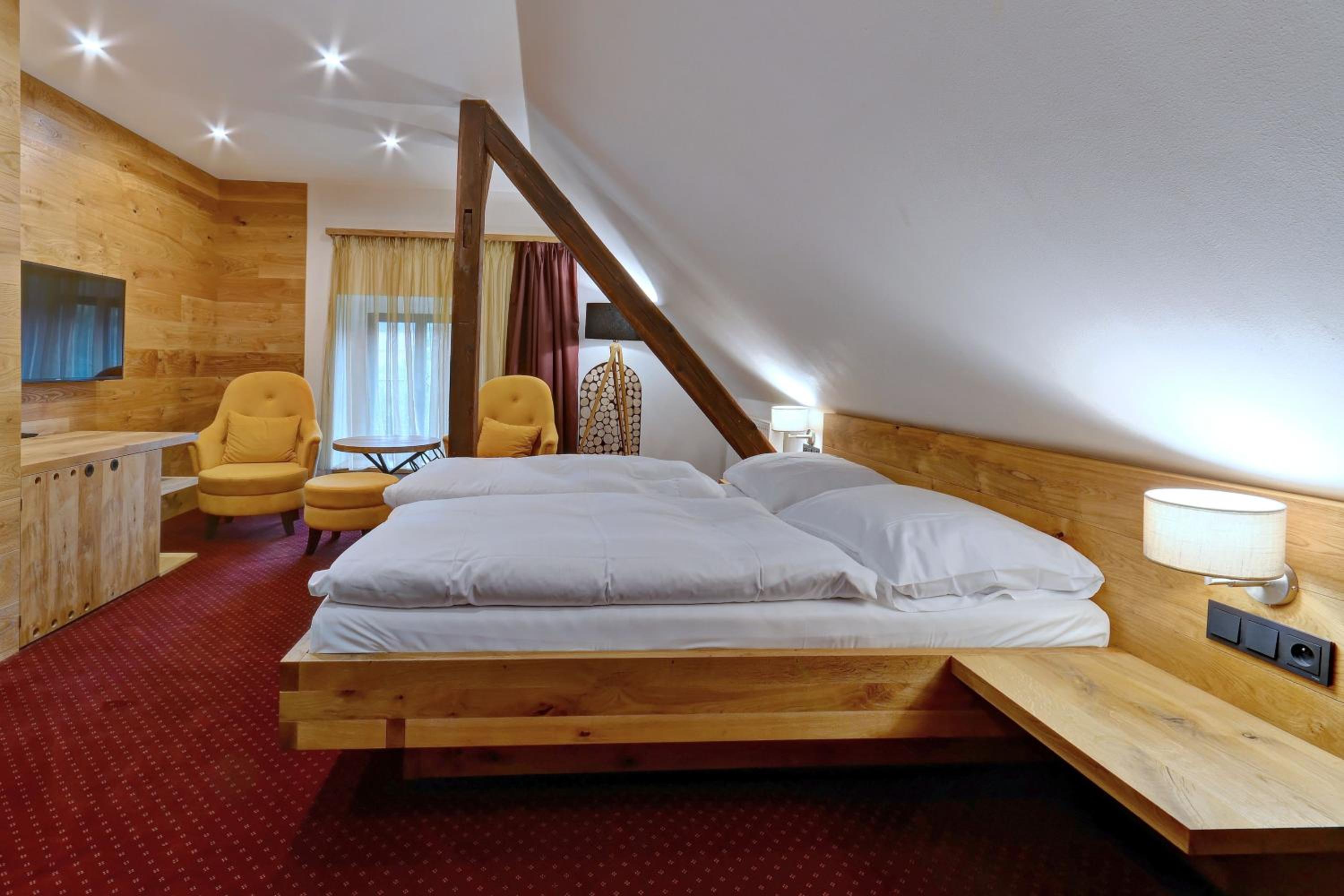 Superior Double Room - Photo 2