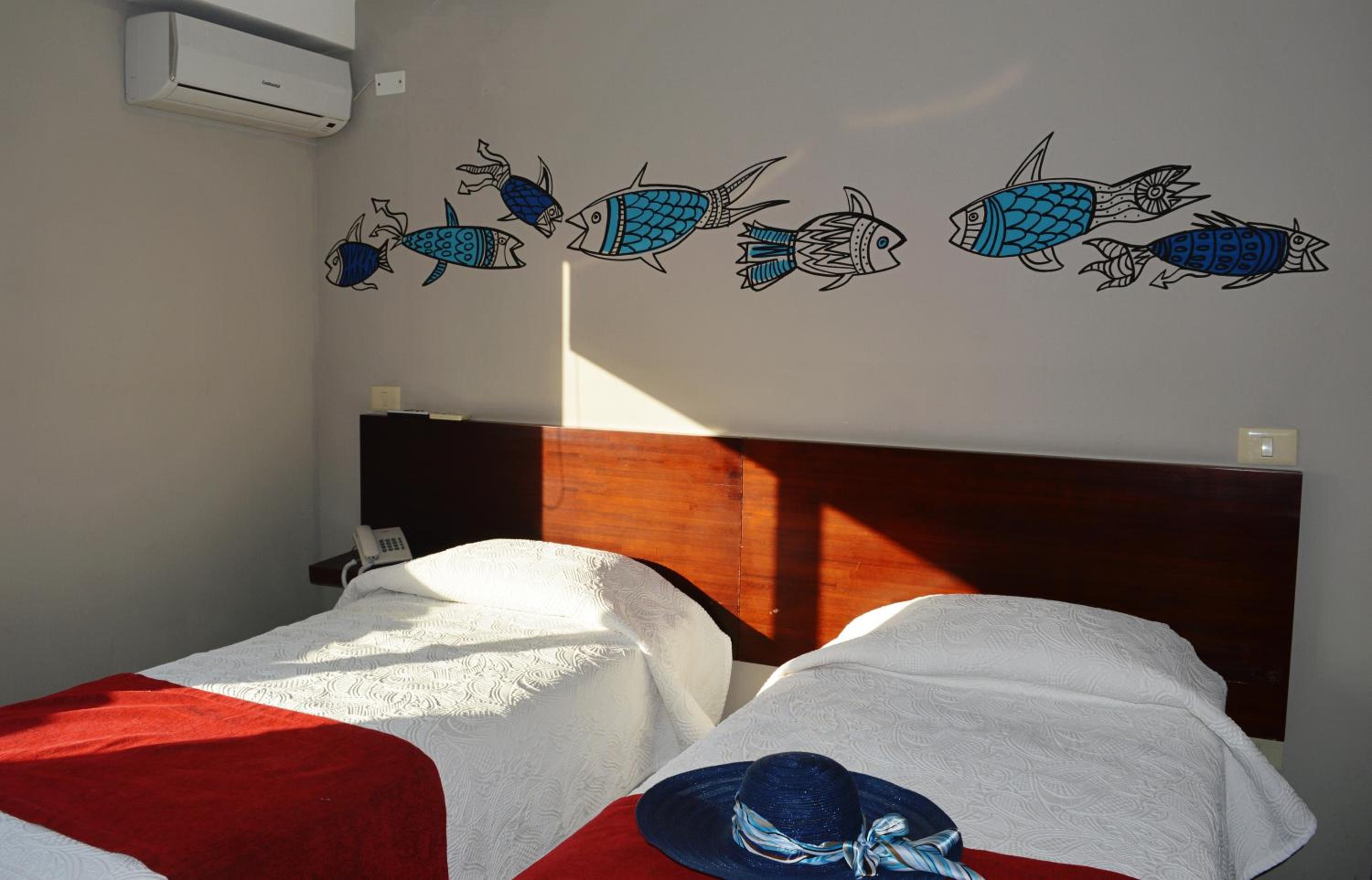 Double or Twin Room photo 3