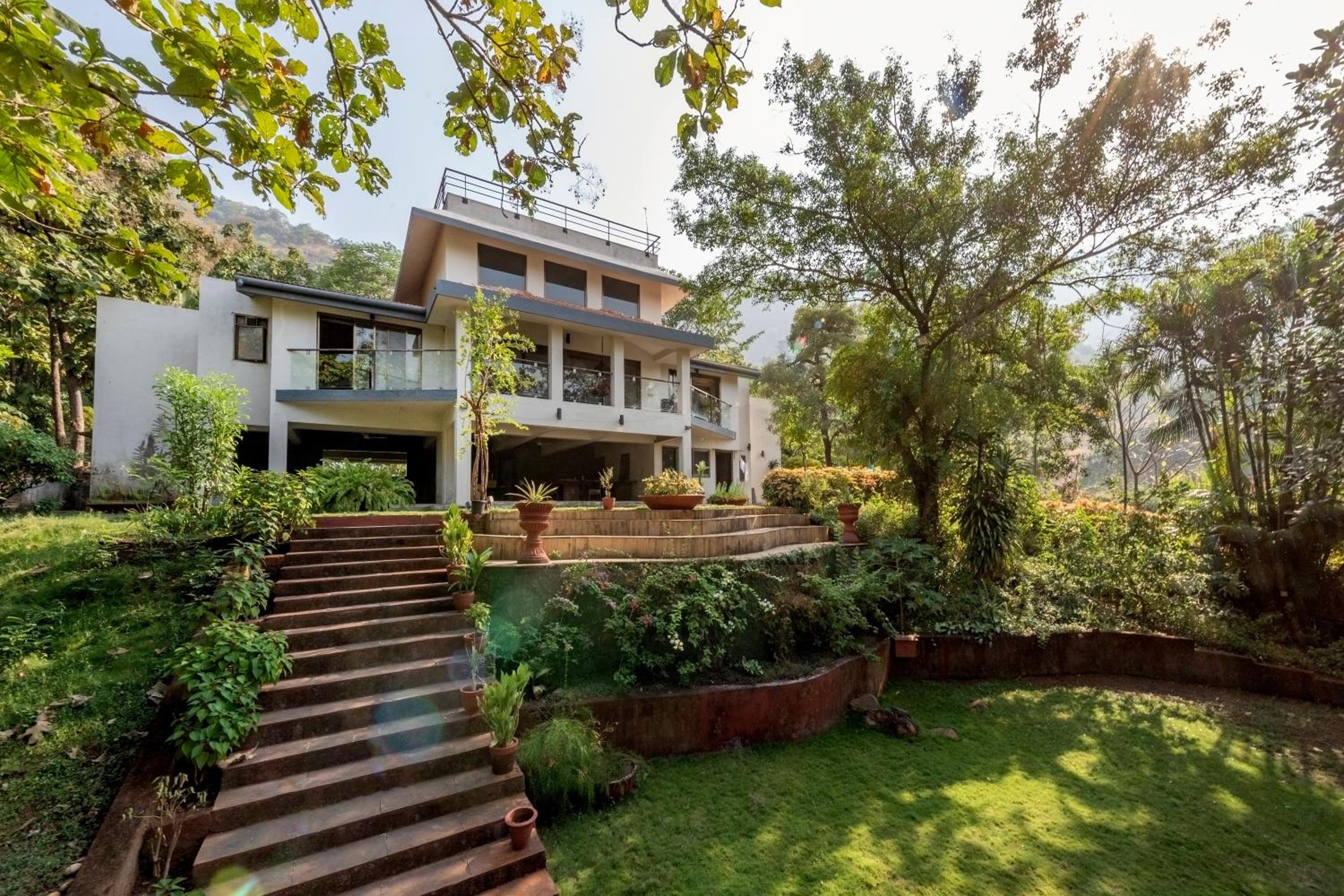 Three-Bedroom Villa - Photo 39