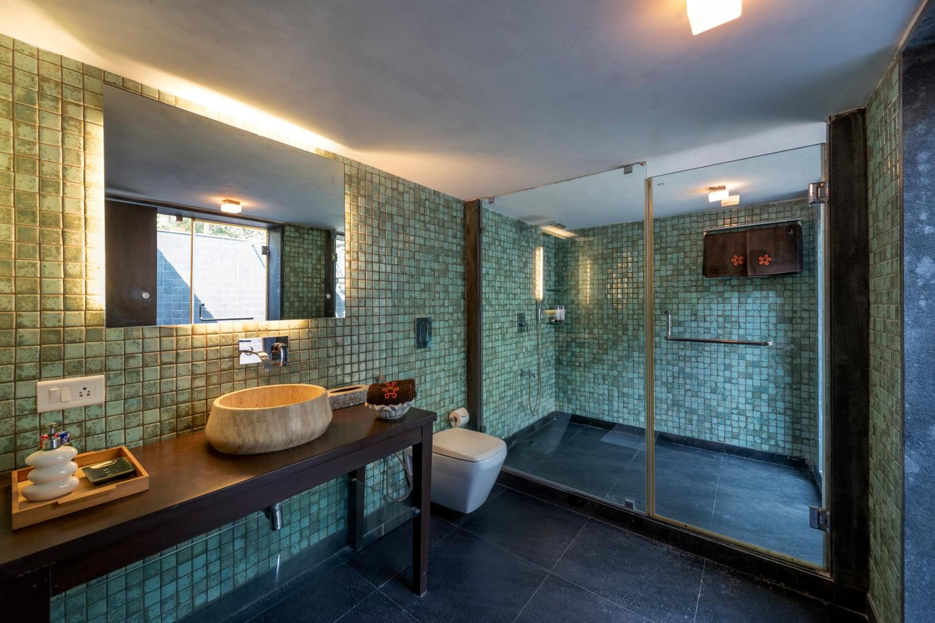 Three-Bedroom Villa - Photo 41
