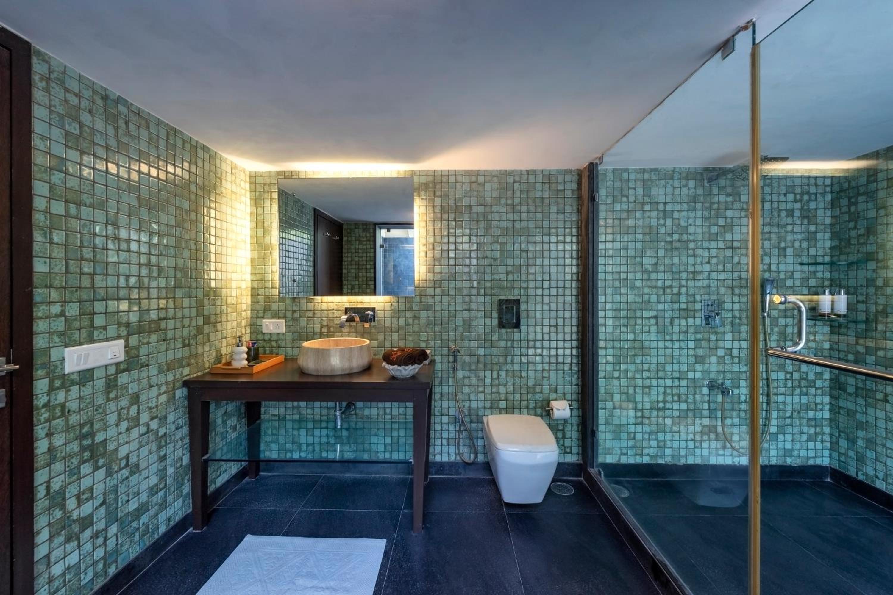 Three-Bedroom Villa - Photo 40