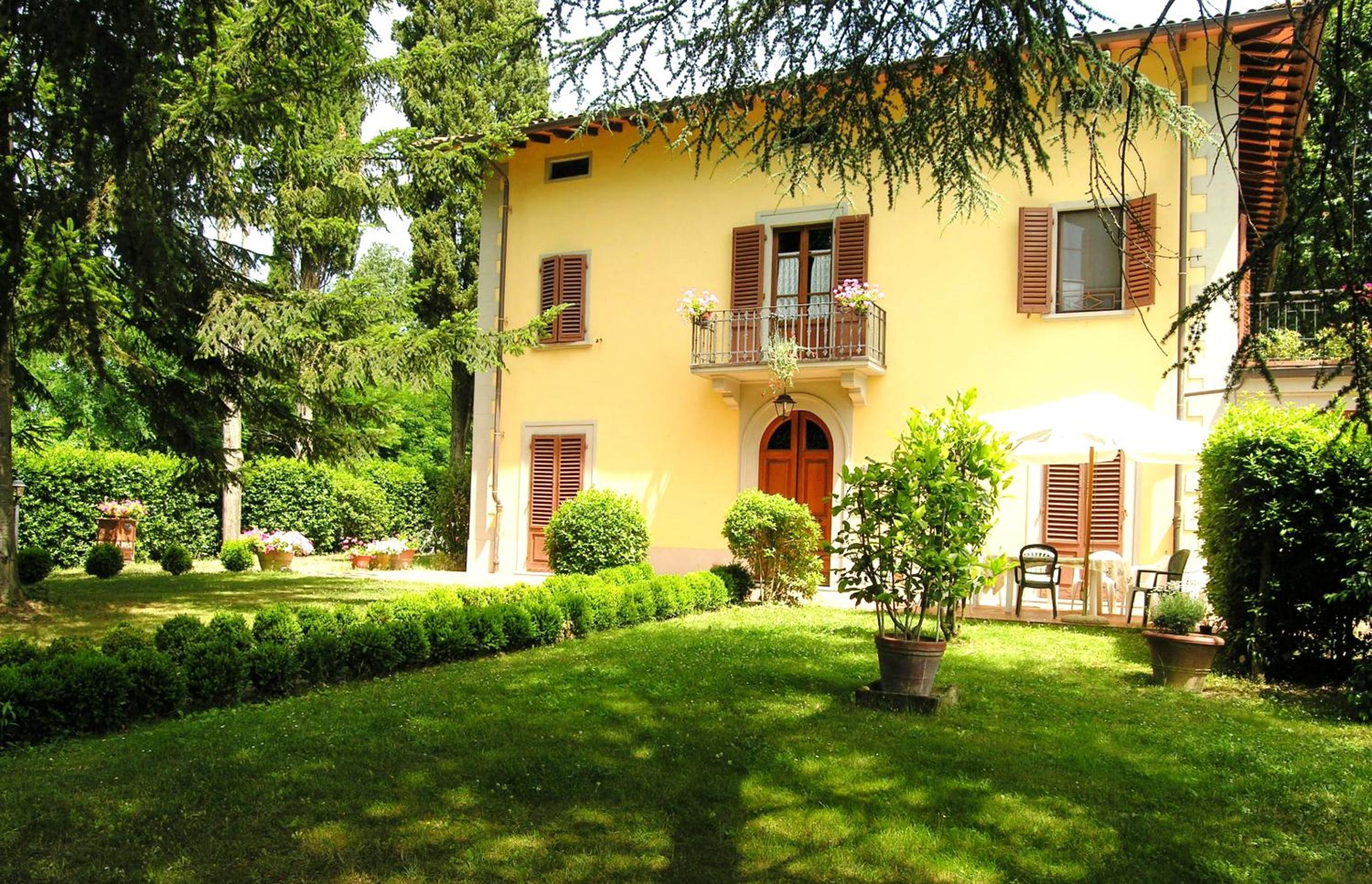 Villa with Garden View photo 2