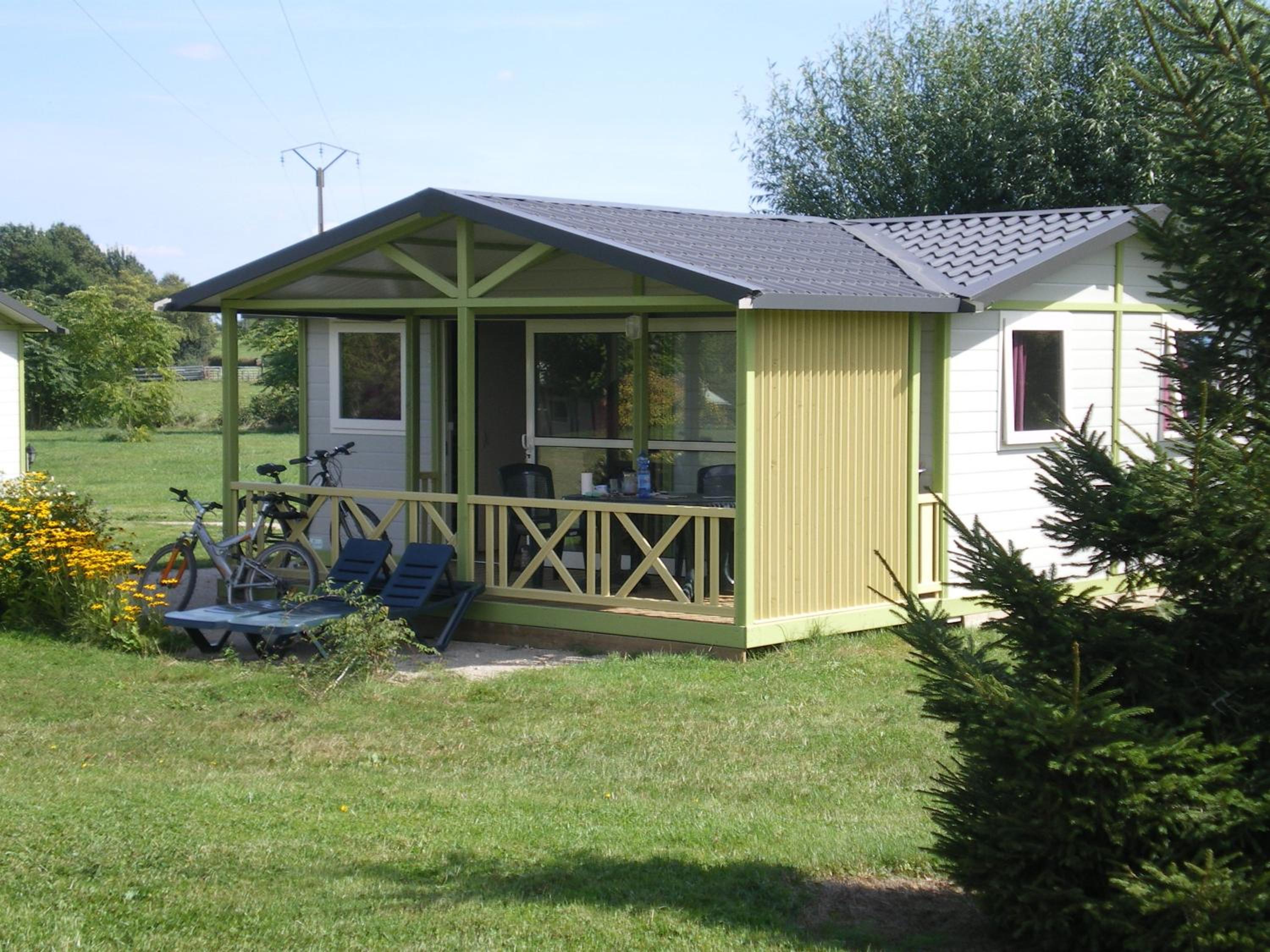 Chalet (6 Adults)
