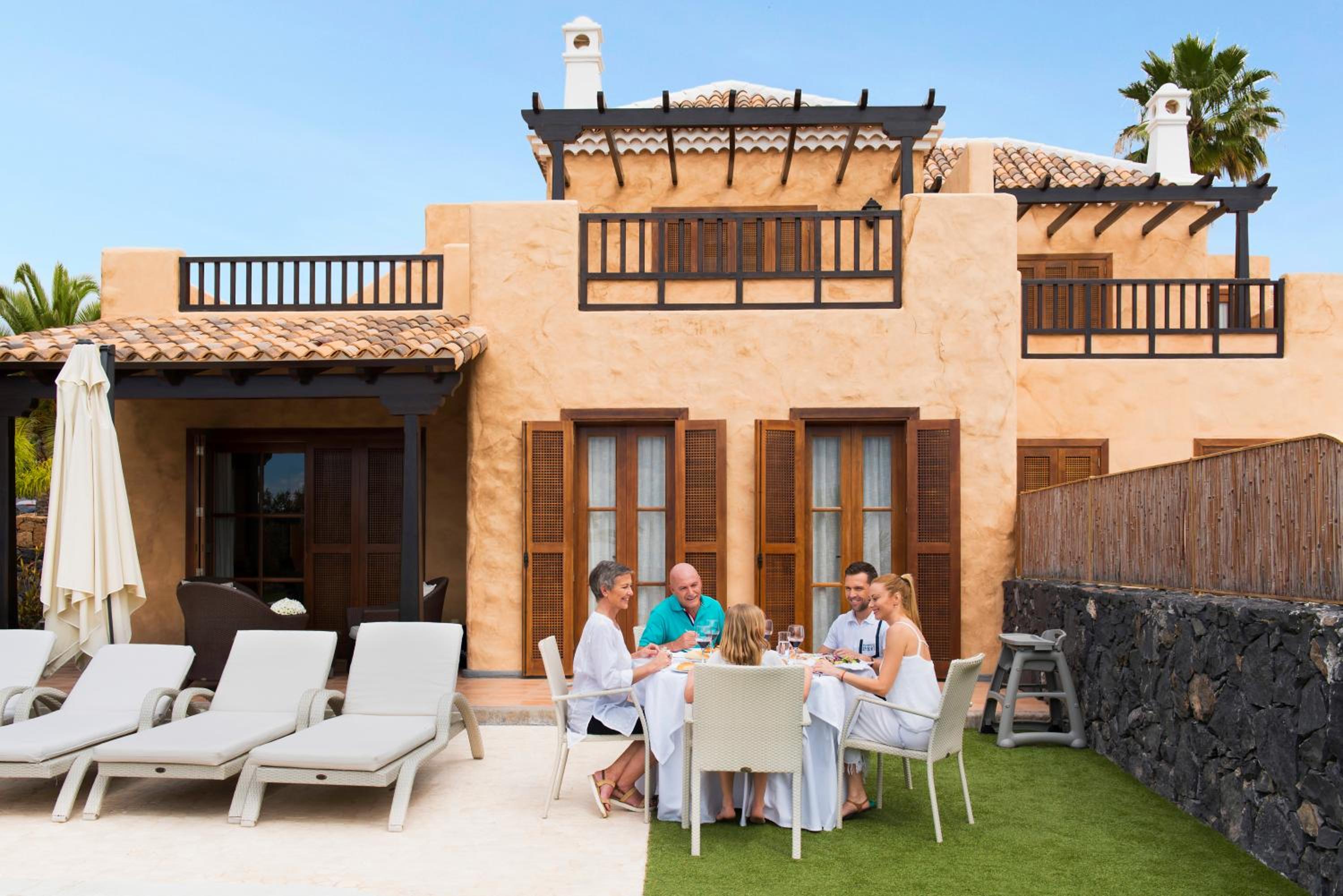Three-Bedroom Villa with Private Pool (5 Adults) photo 2