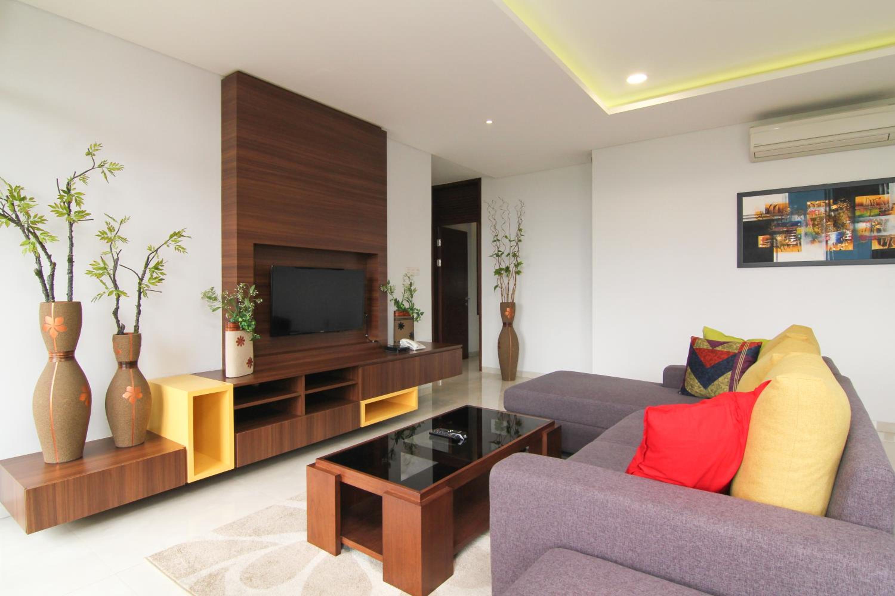Two-Bedroom Suite - Photo 5