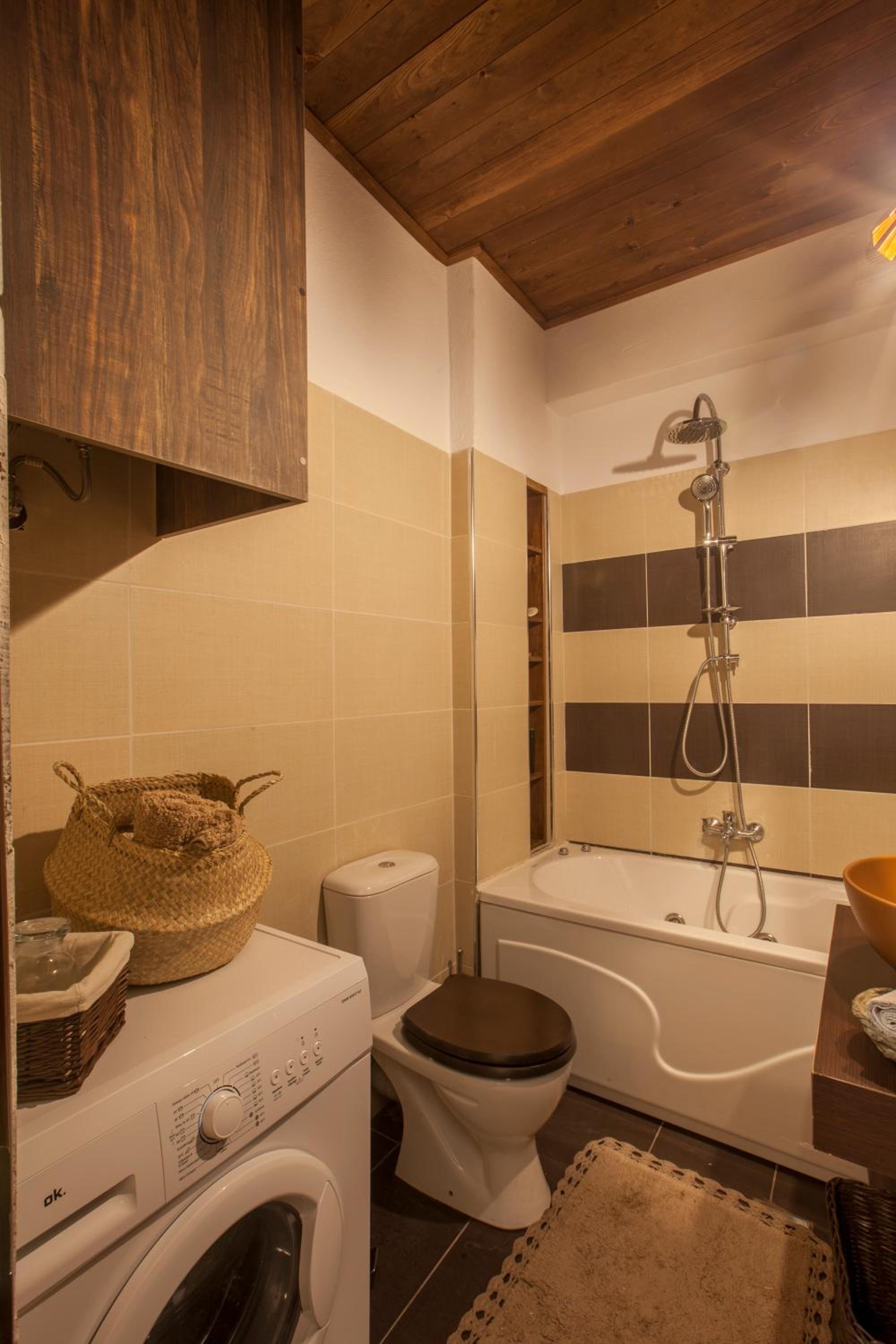 Two-Bedroom Chalet photo 3