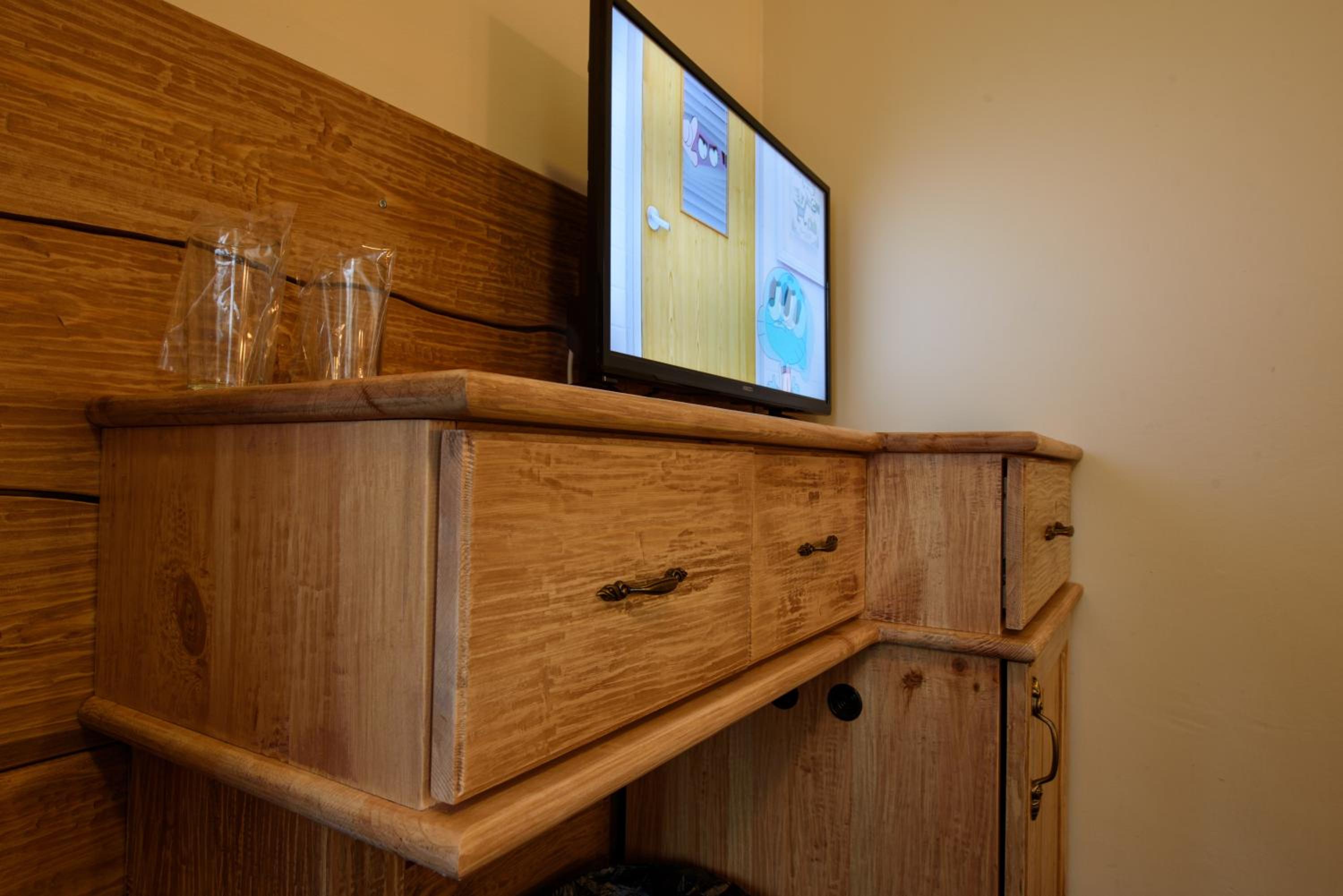 Two-Bedroom Suite (4 Adults) - Free SPA Access photo 3