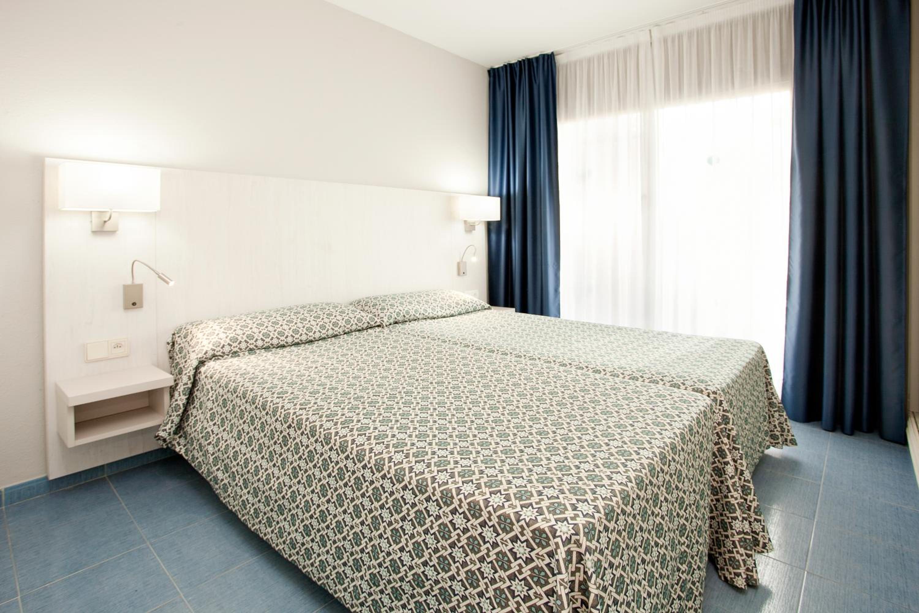 One-Bedroom Apartment (2 Adults) photo 1