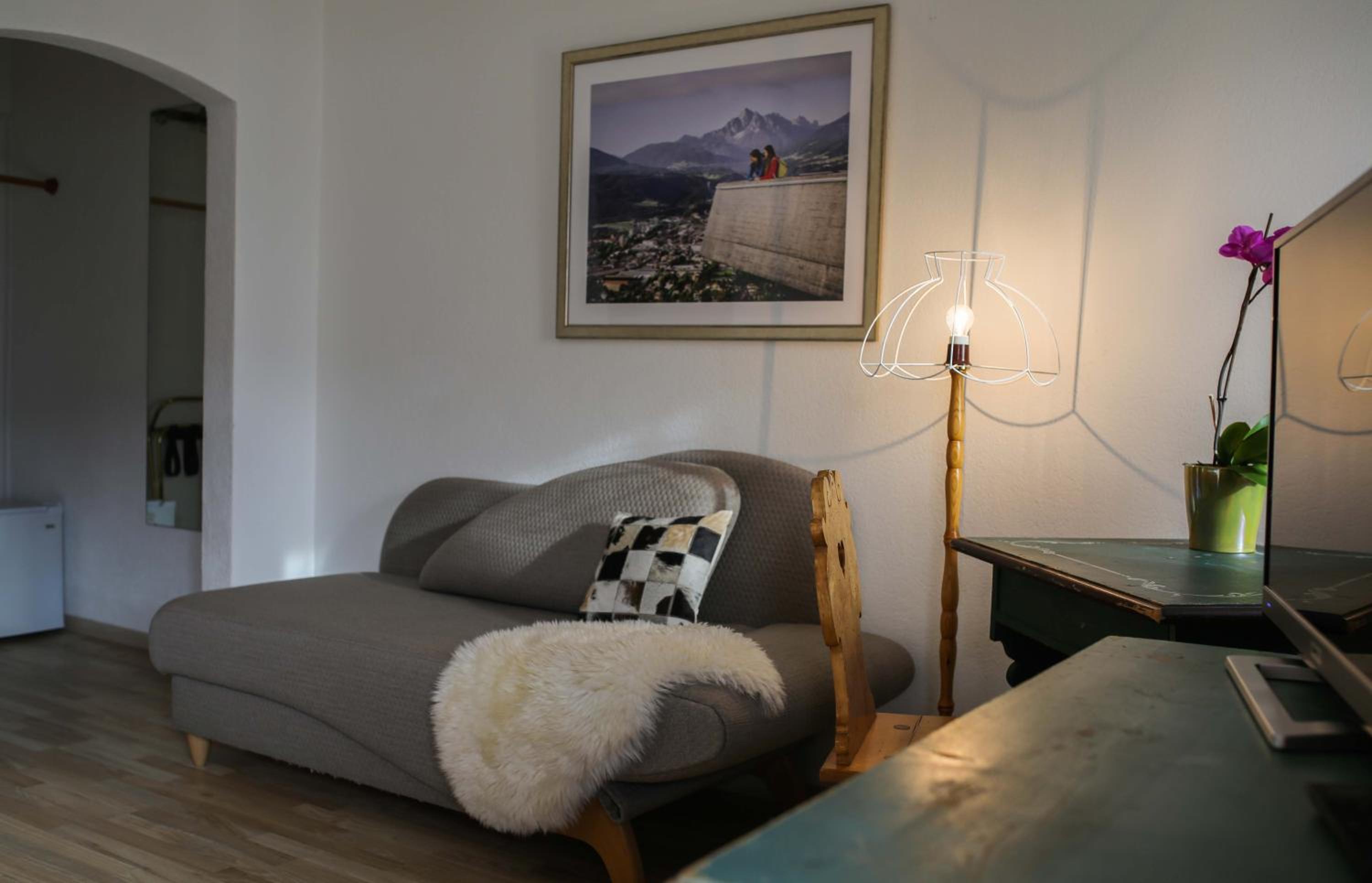 Superior Double or Twin Room with Balcony - Photo 21