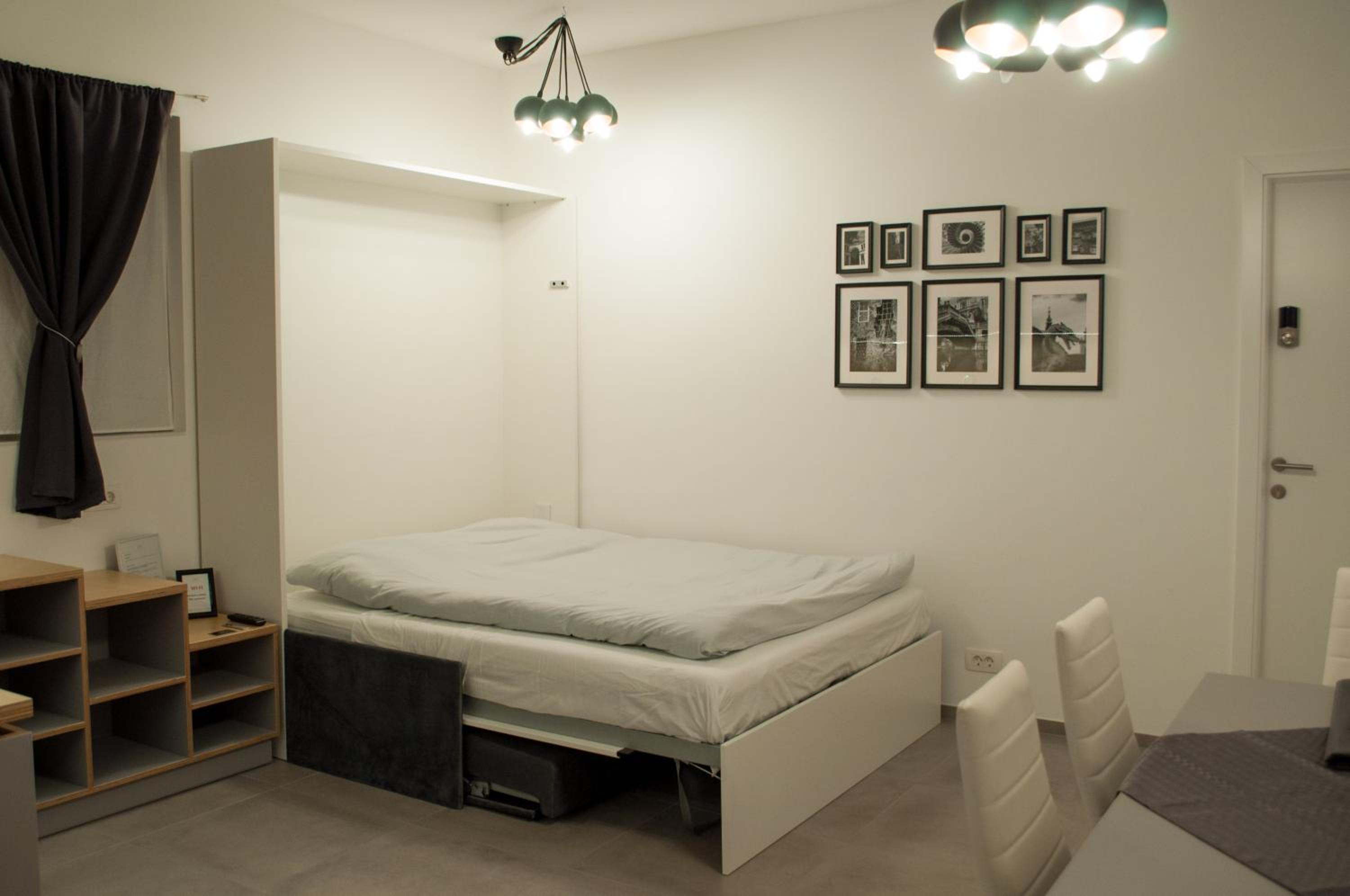 Studio Apartment photo 2