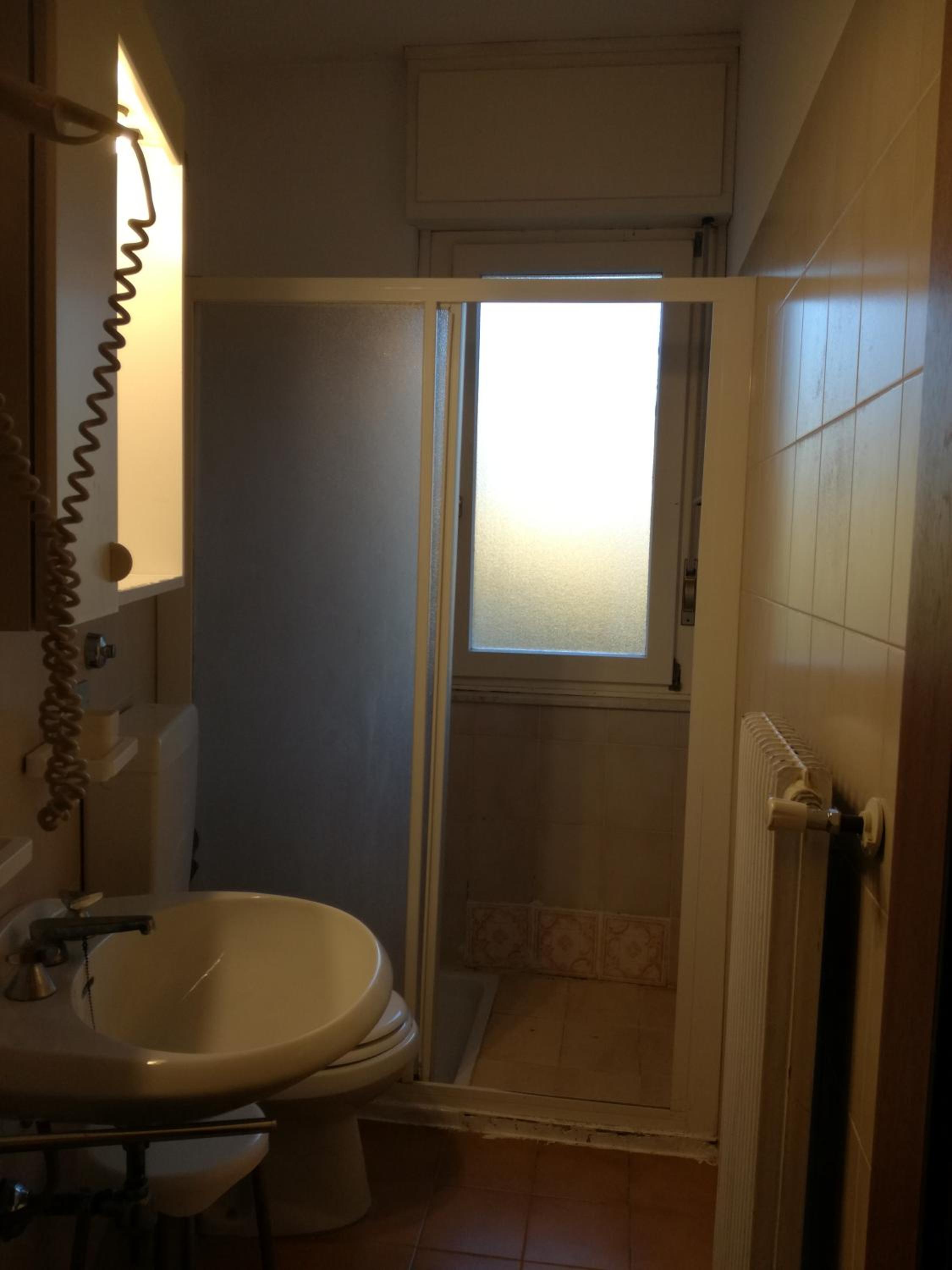 Economy Double Room photo 3
