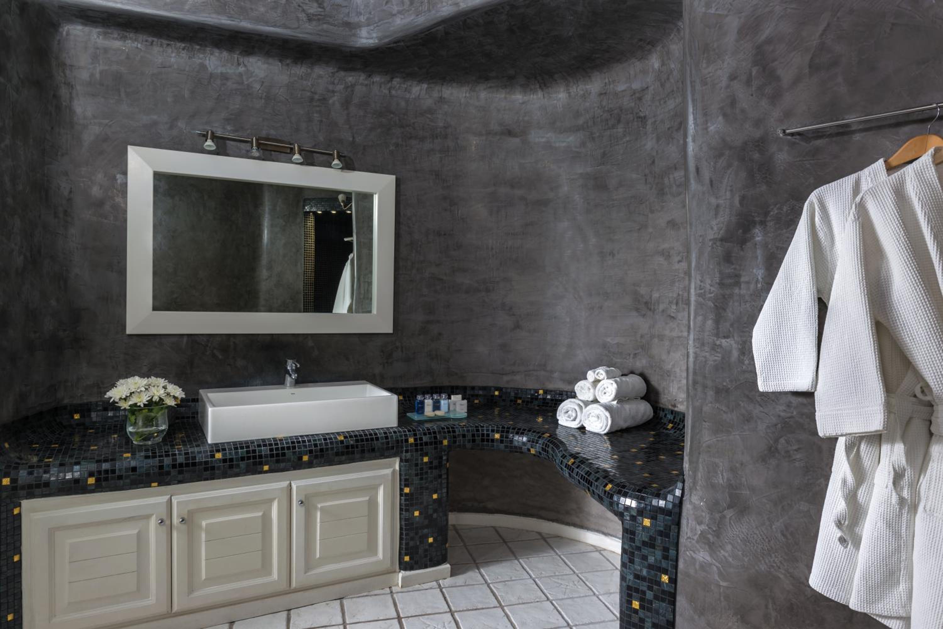 Junior Suite - Photo 16