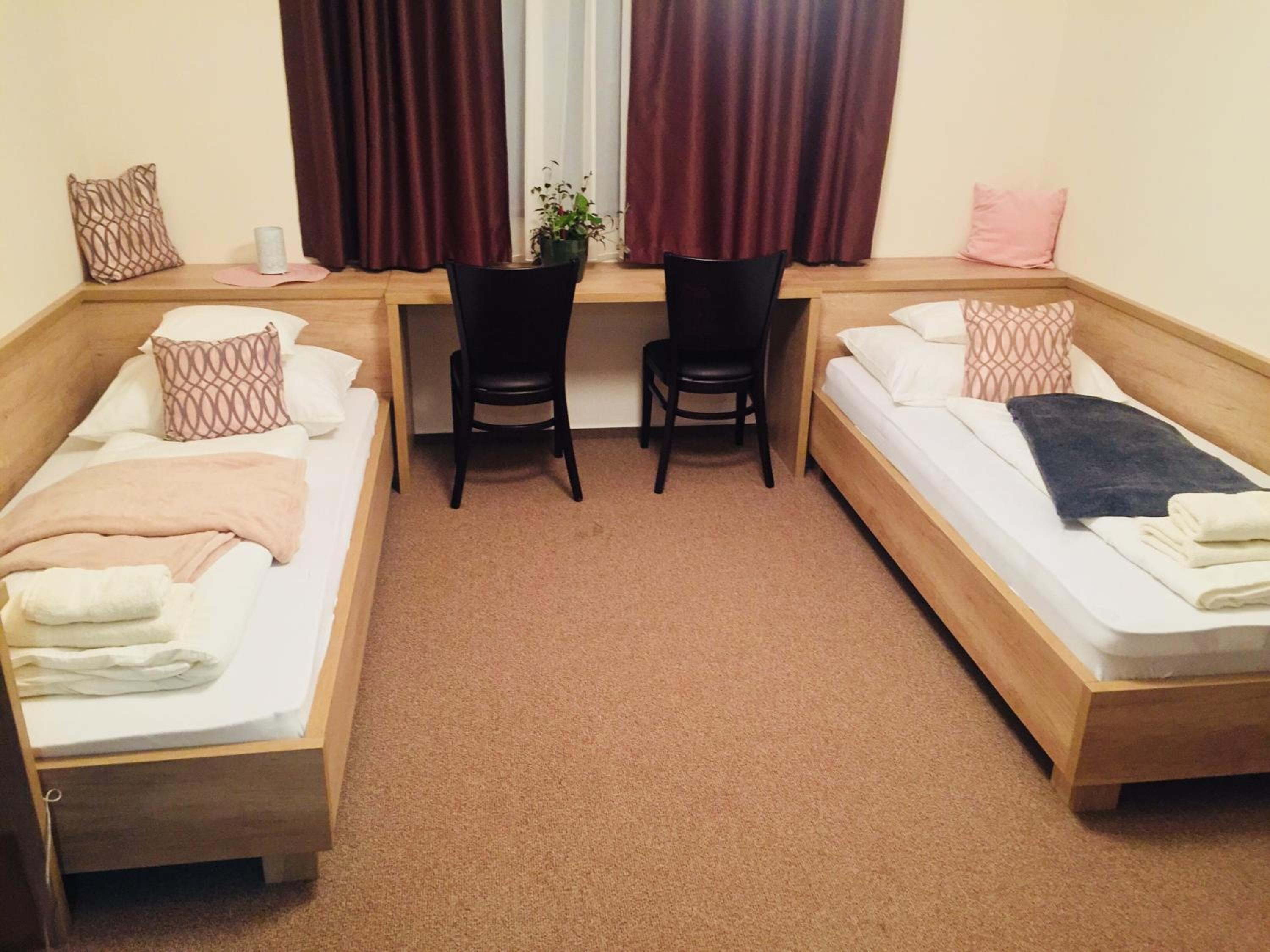 Standard Twin Room photo 1