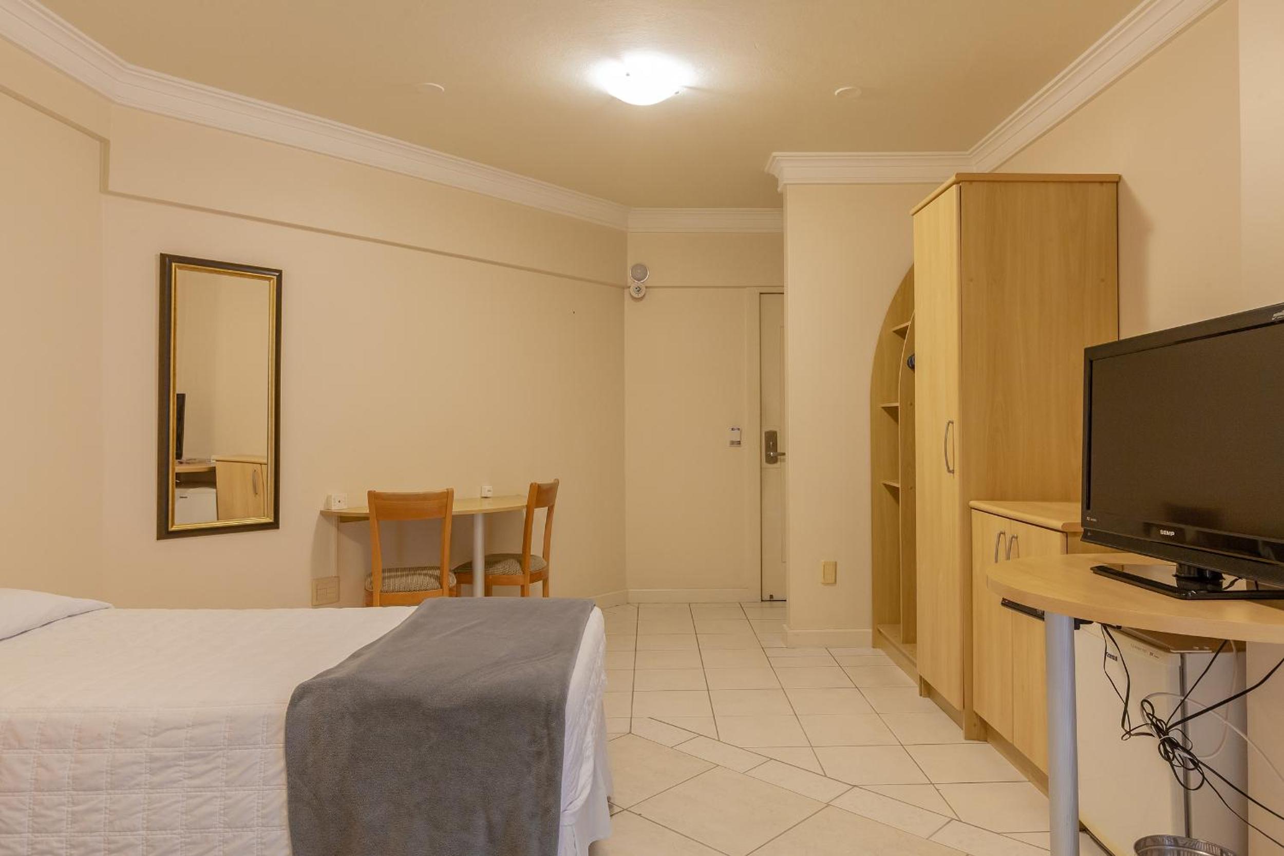 Deluxe Twin Room photo 3
