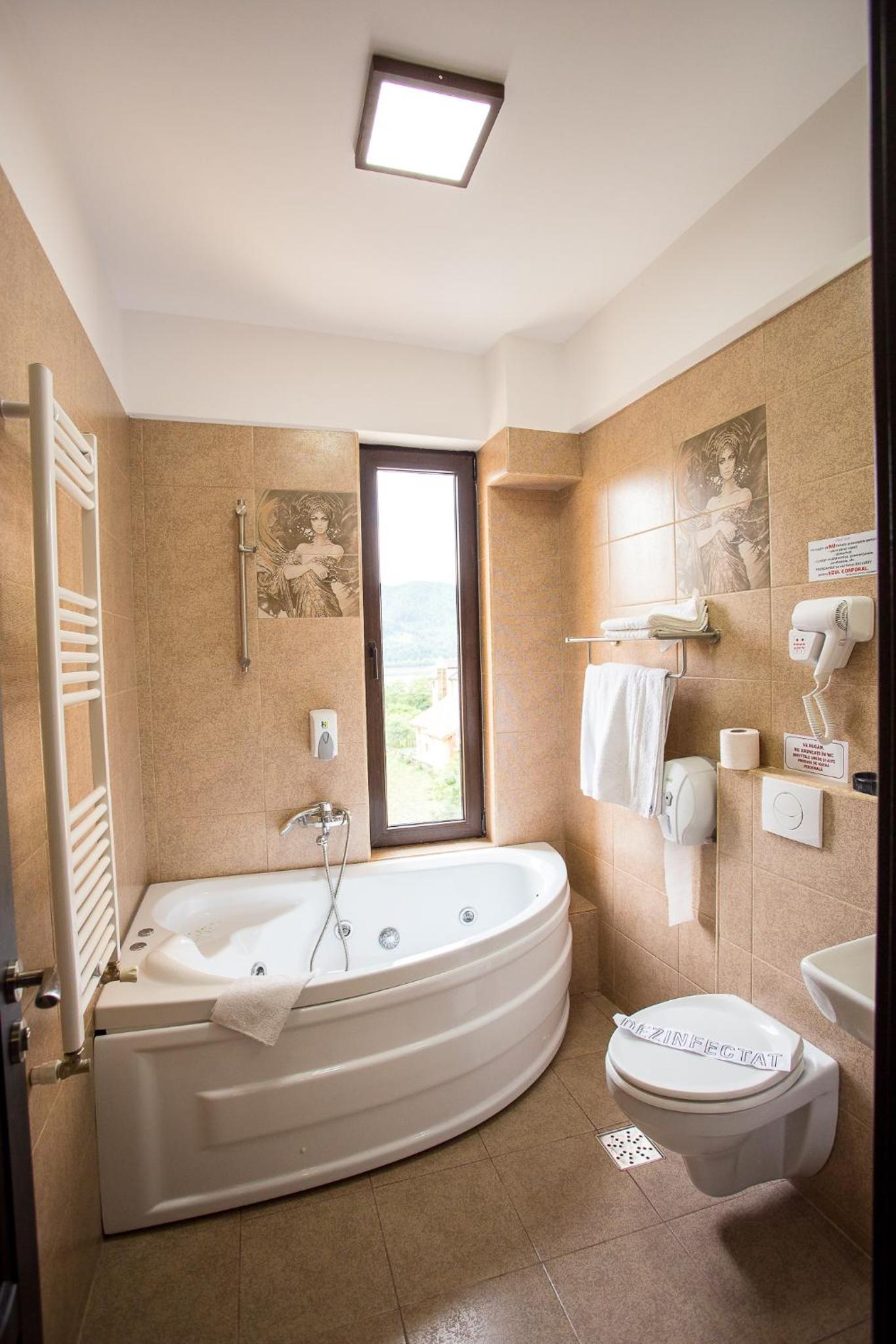 Triple Room with Balcony photo 3