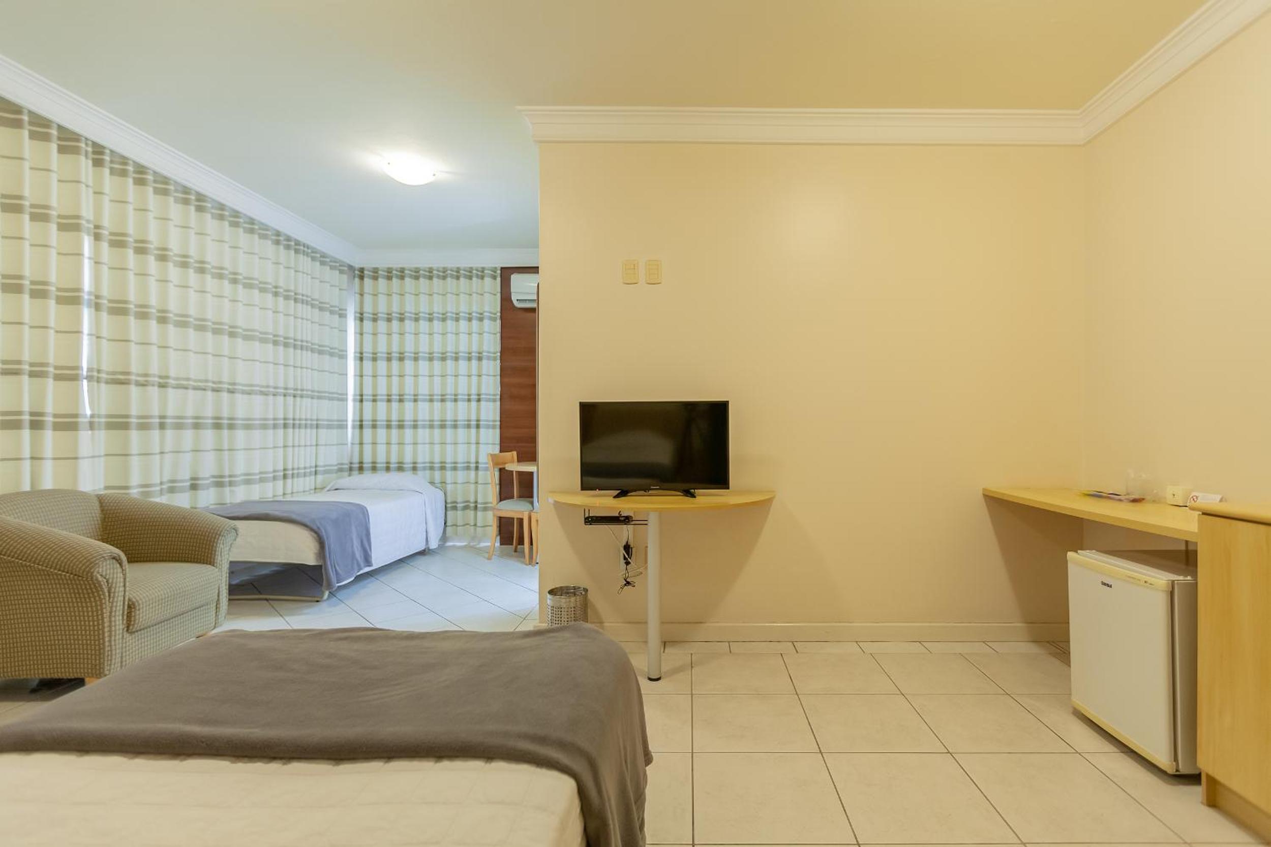 Deluxe Triple Room photo 2