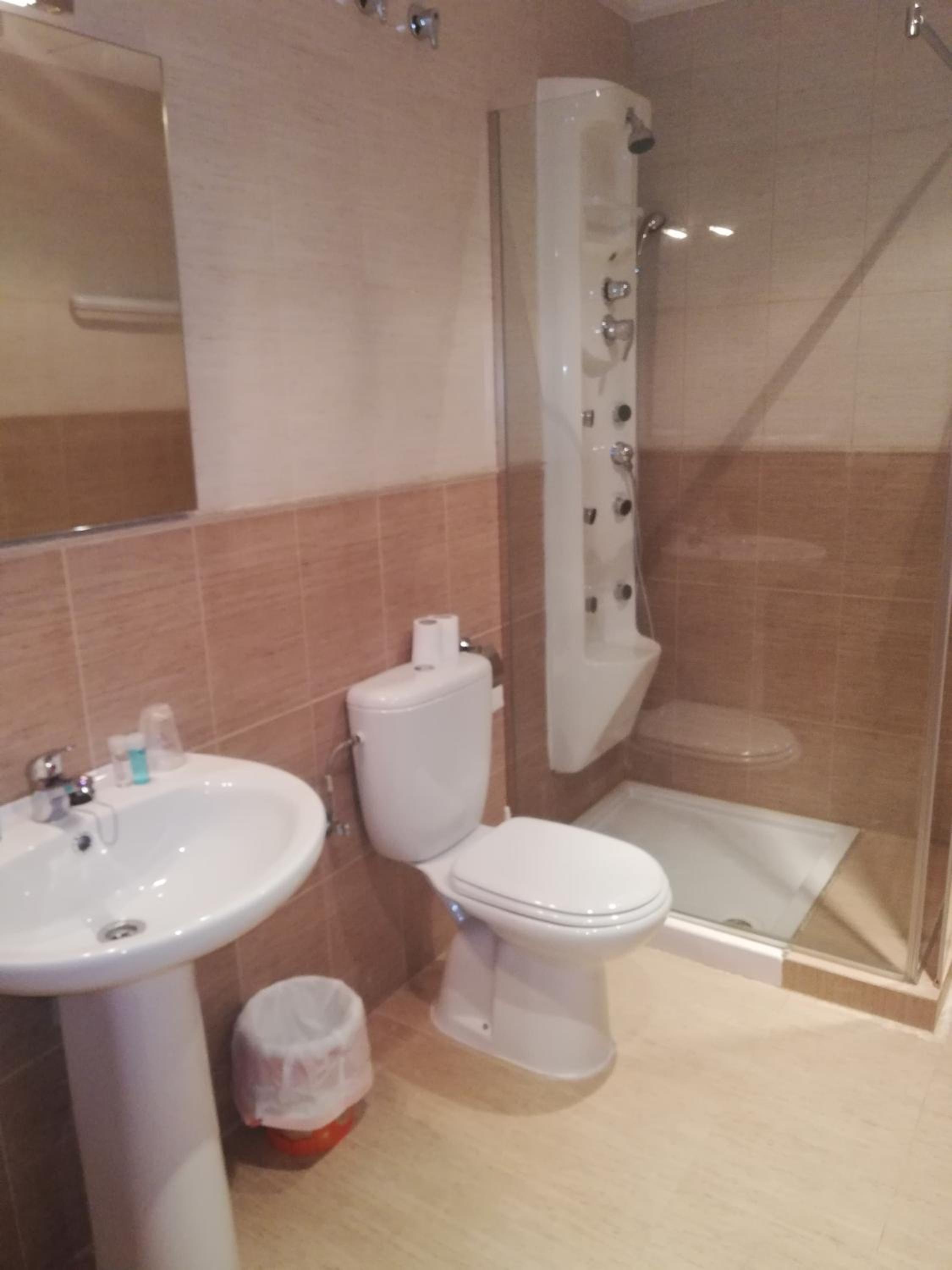 Triple Room - Photo 2