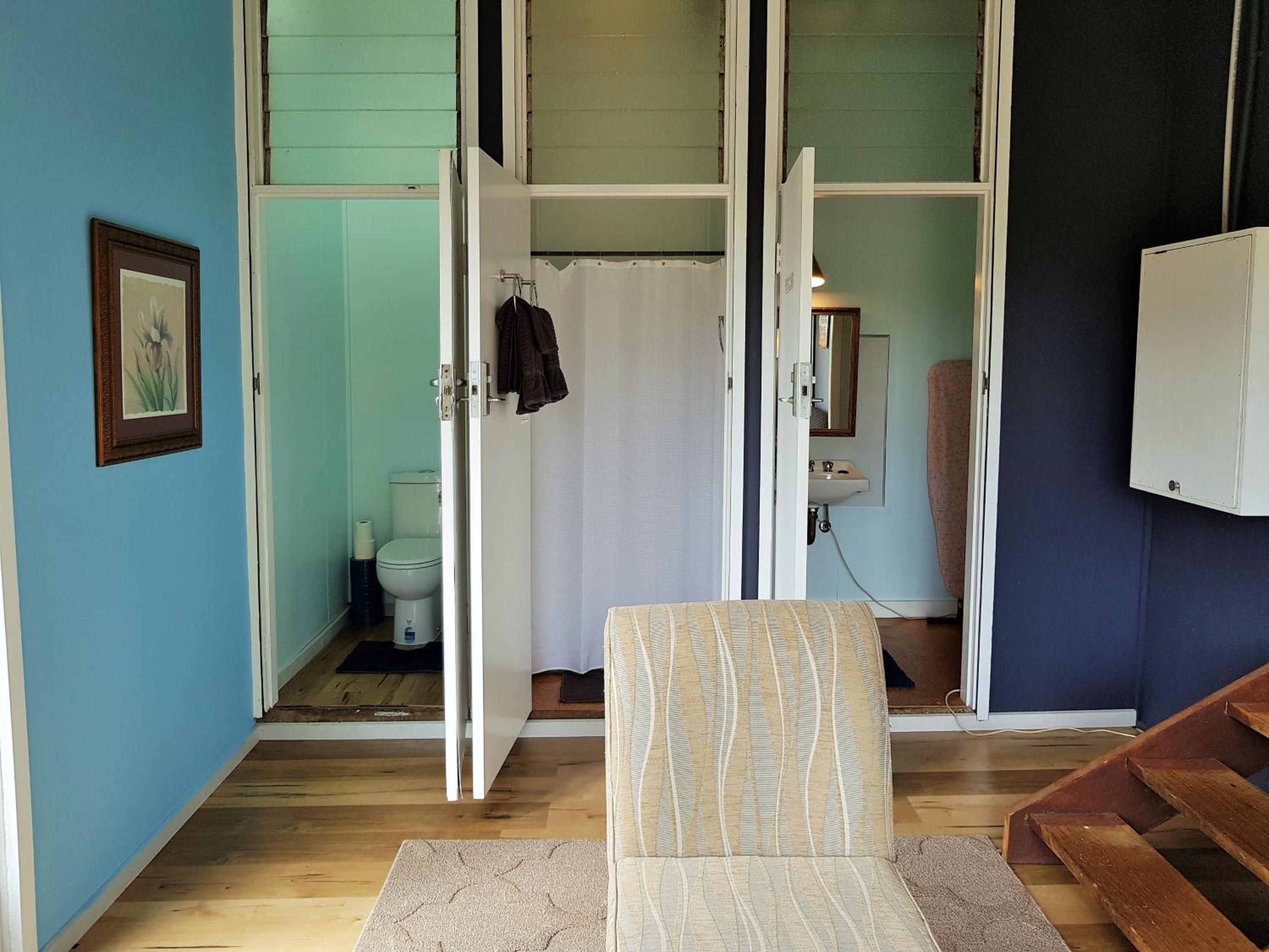 Two-Bedroom House photo 3