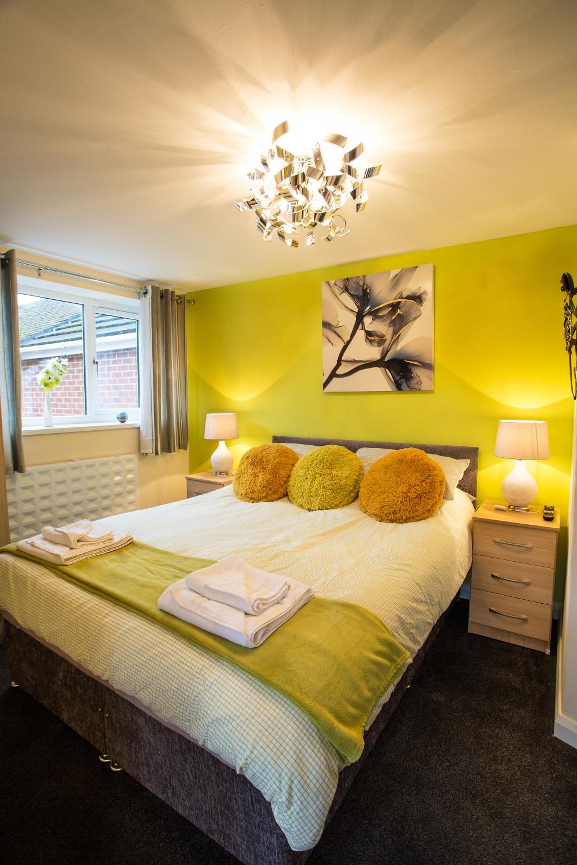 Studio Apartment photo 1