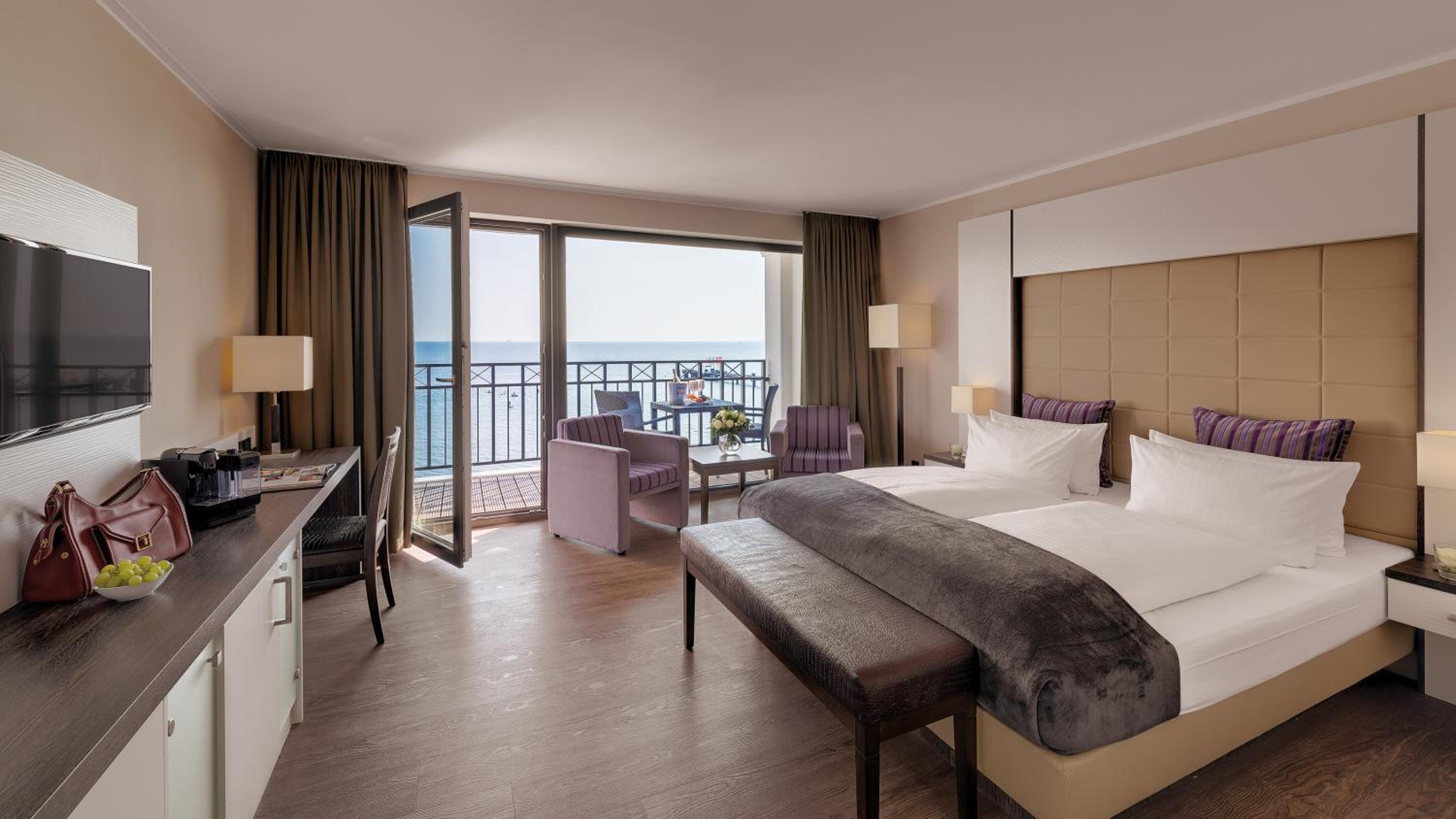 Superior Grand Deluxe Single Room photo 2