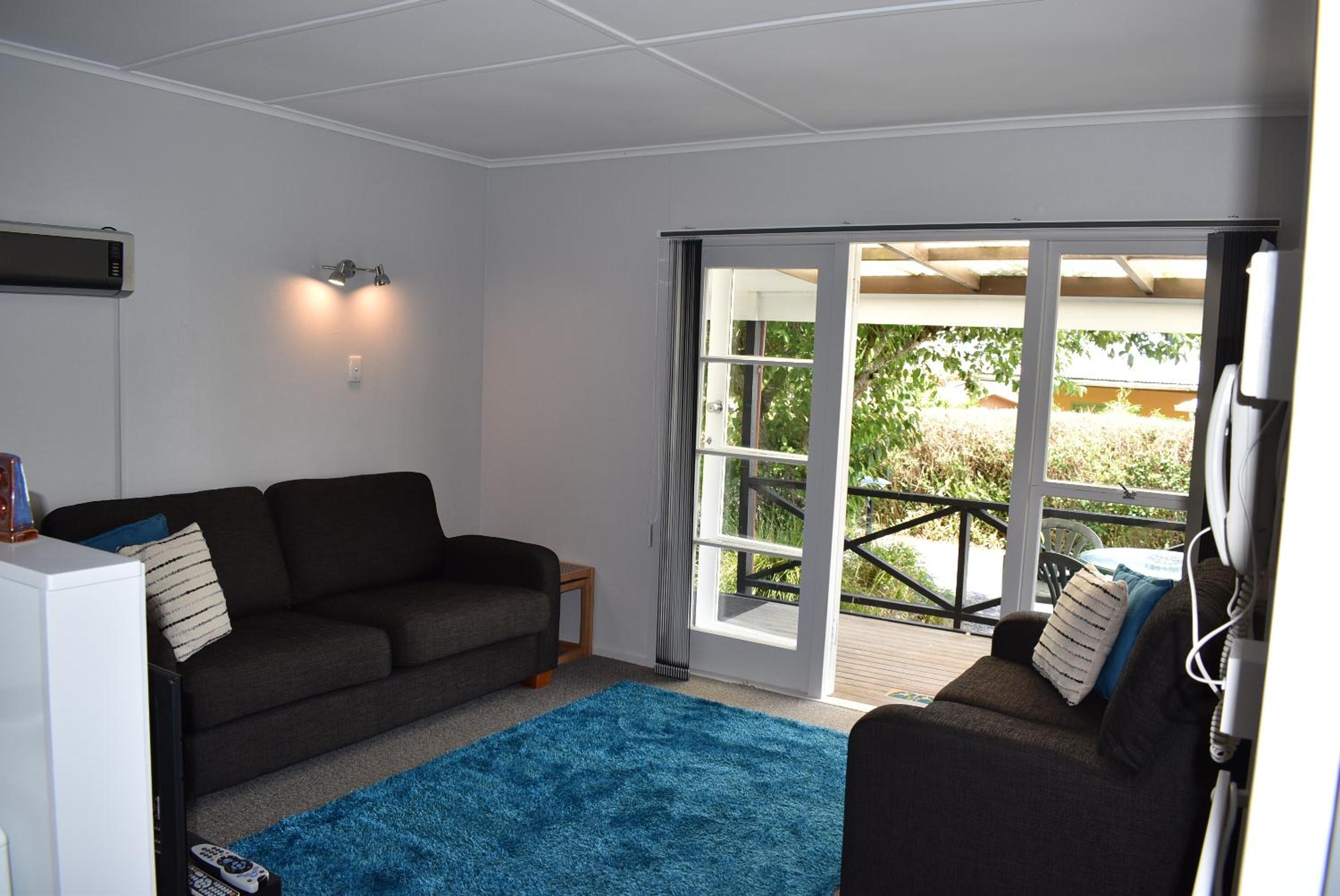 Two-Bedroom Cottage photo 2