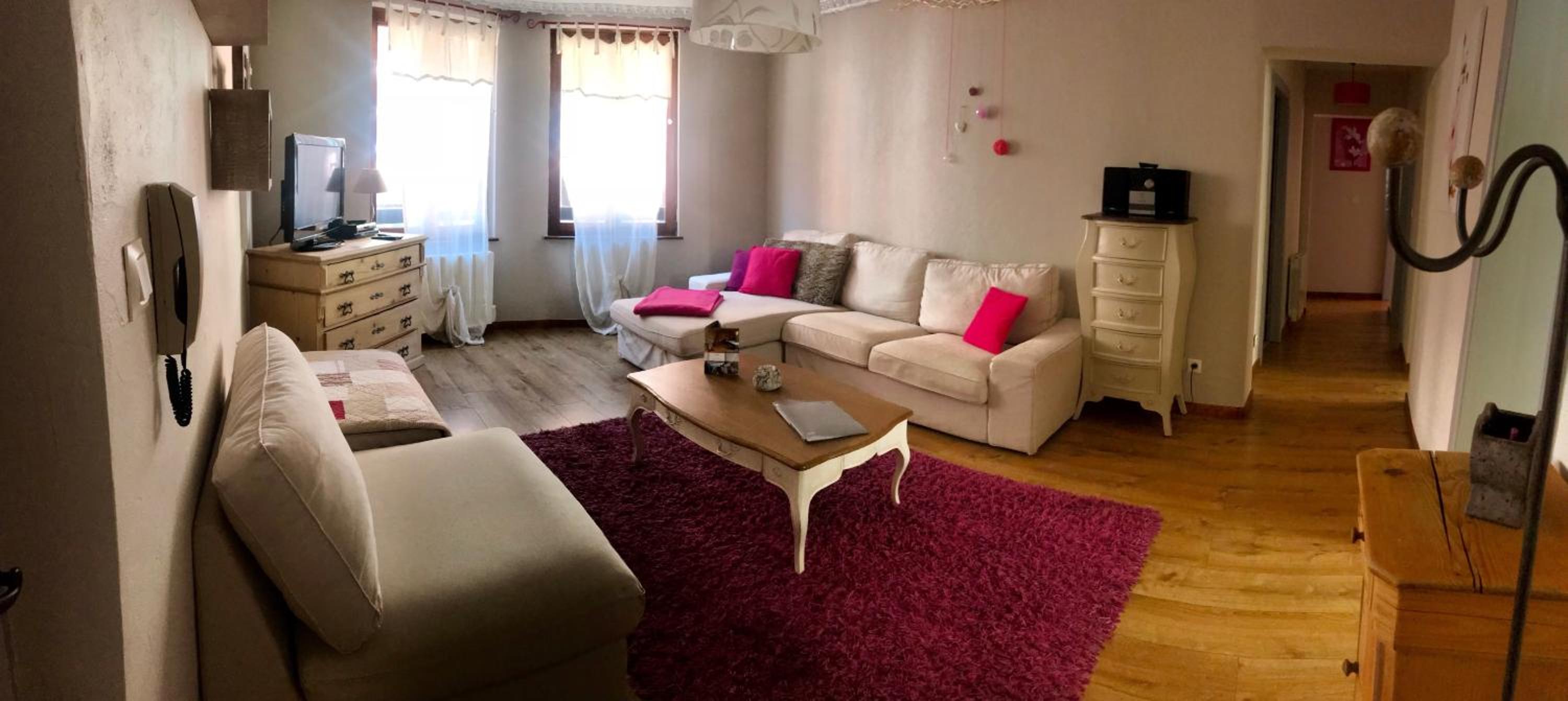 Deluxe Apartment - Photo 1
