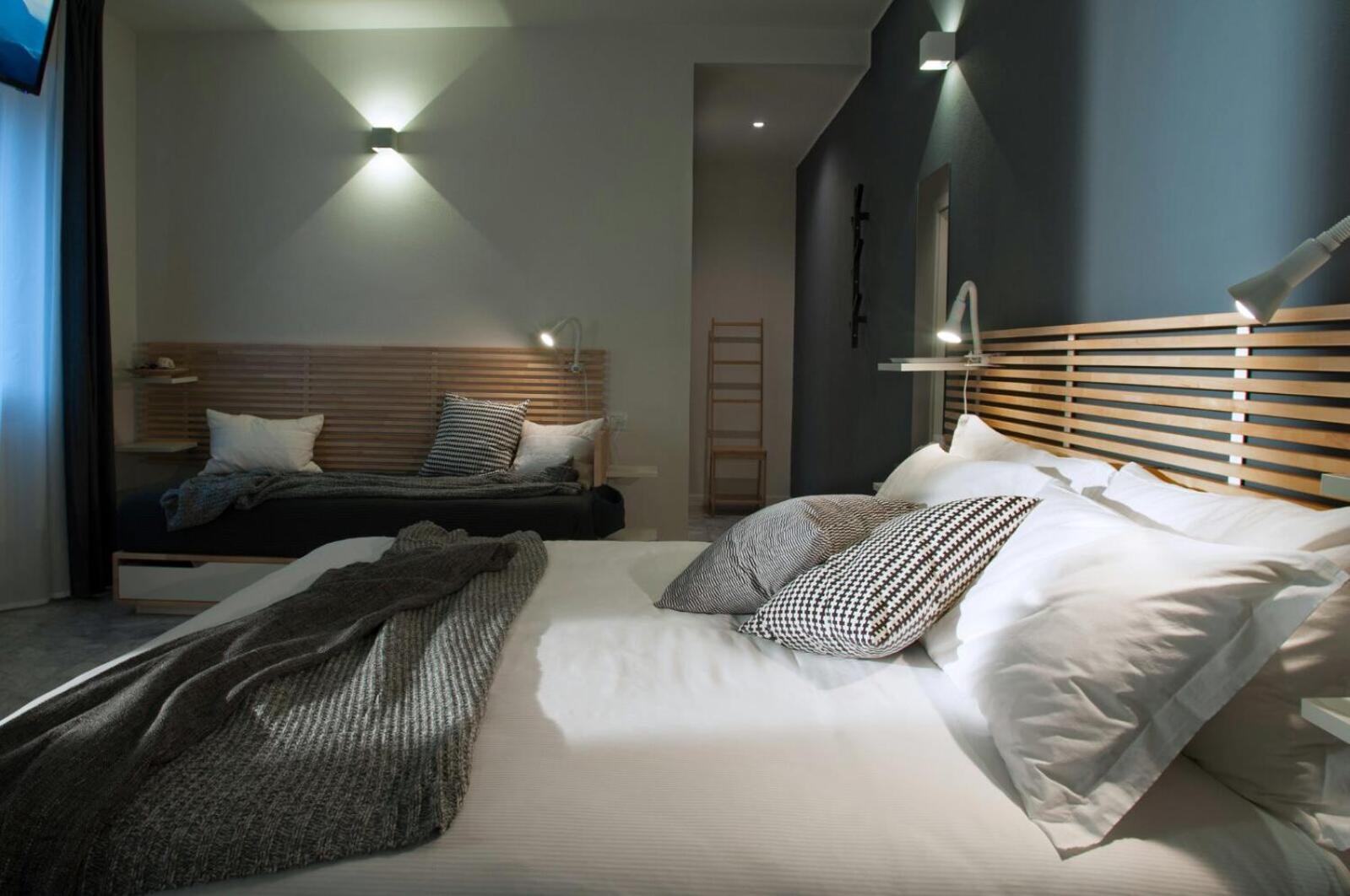 Triple Room with Bathroom