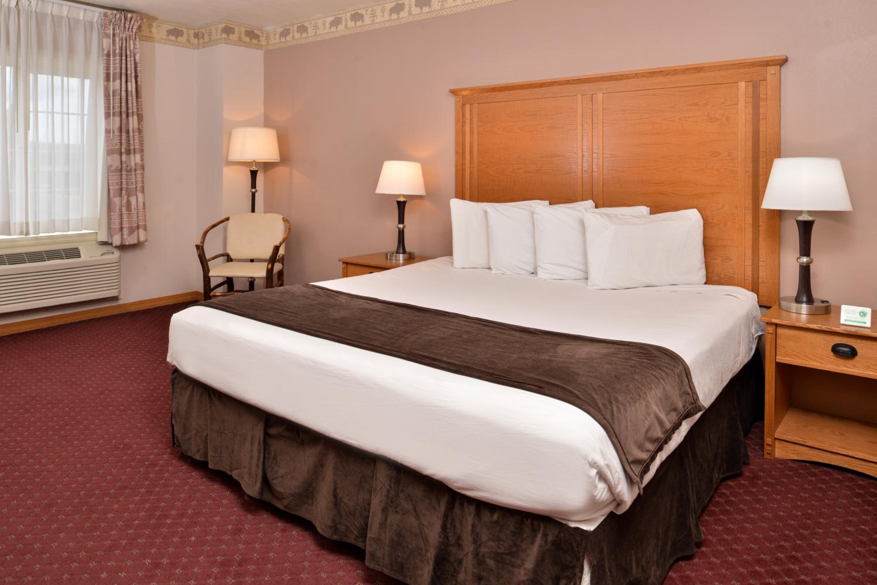 Deluxe King Room photo 3