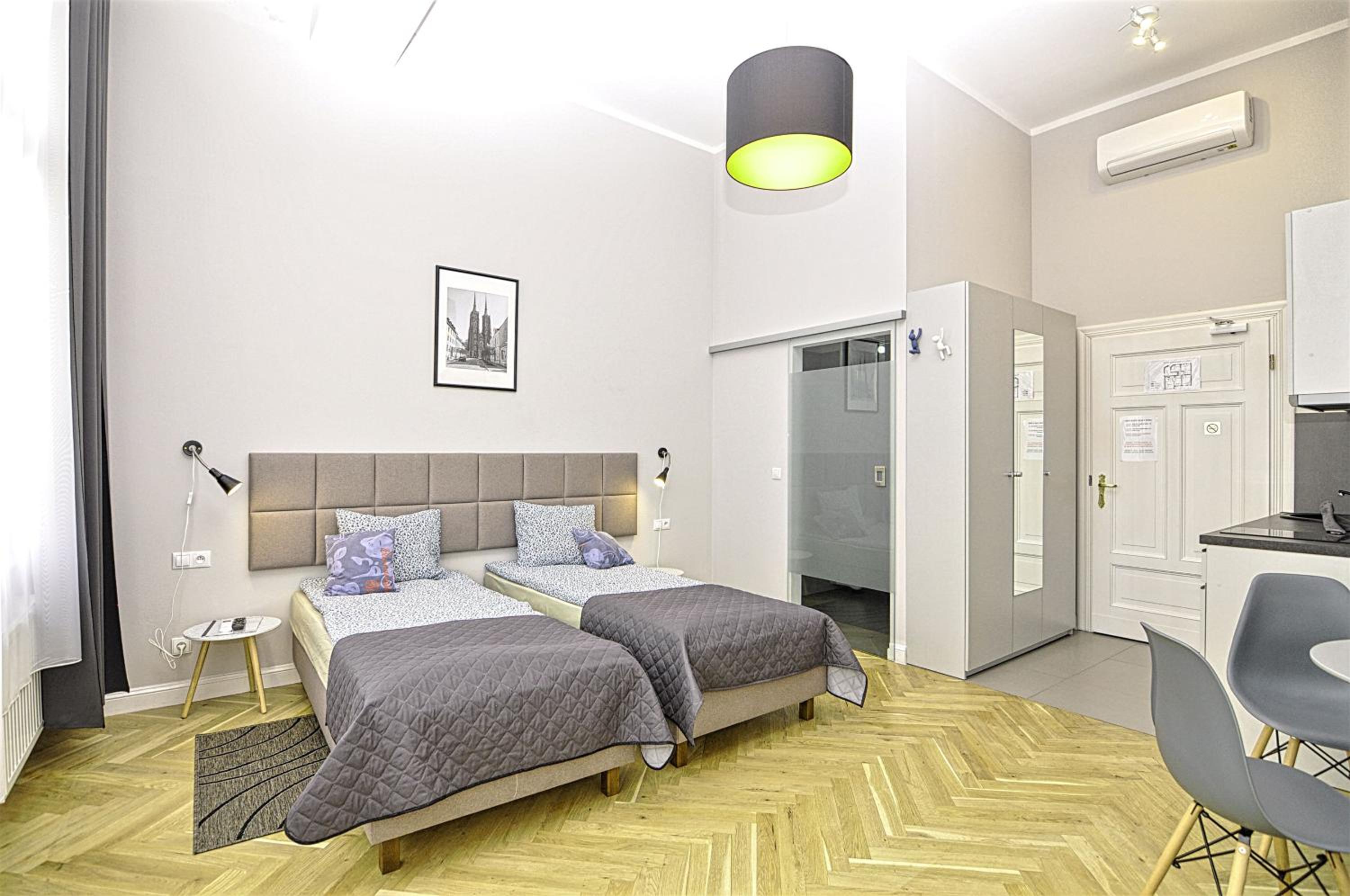 Deluxe Apartment with City View photo 1