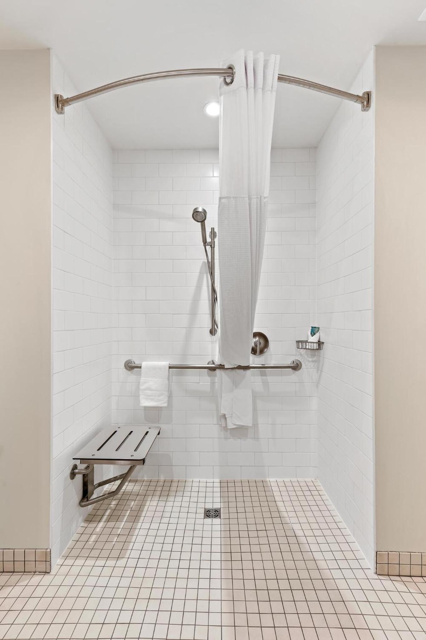 Mountain View Inn & Suites, Photo 3