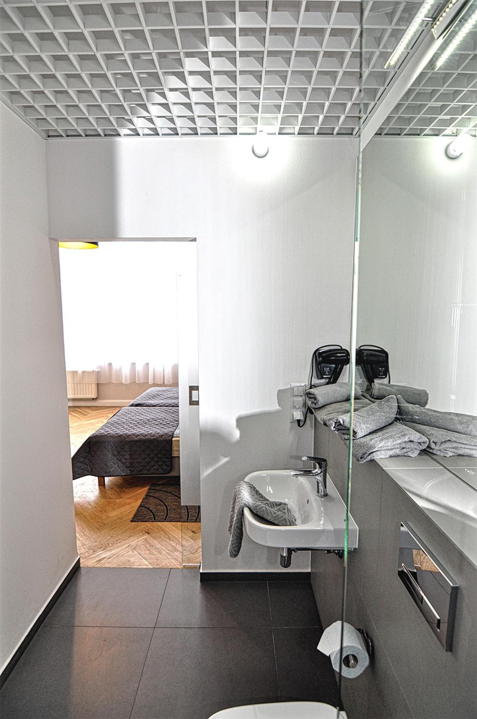Deluxe Apartment with City View photo 3