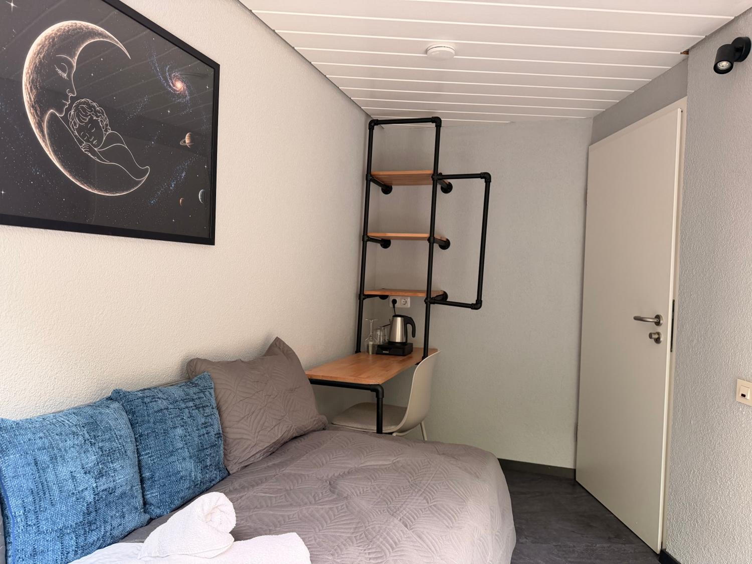 Deluxe Single Room photo 1