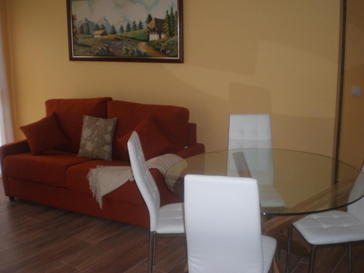 Apartment photo 2