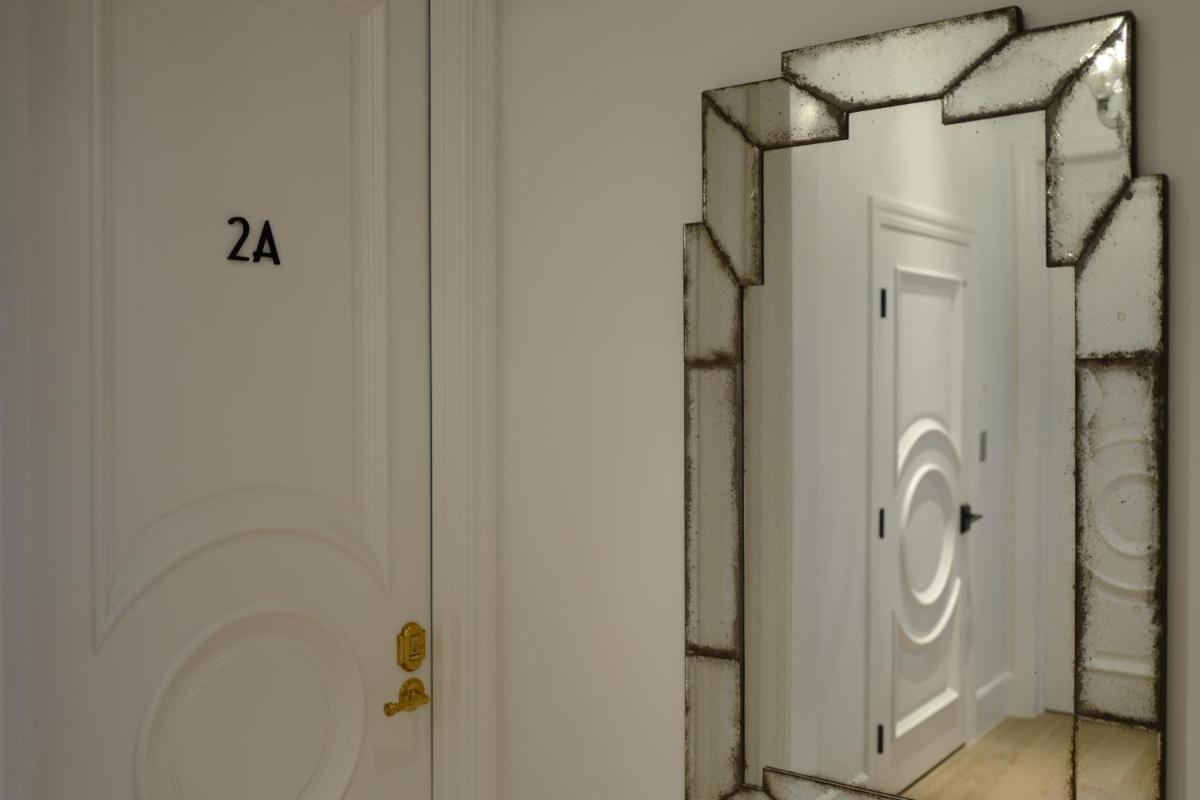 Deluxe King Room photo 3
