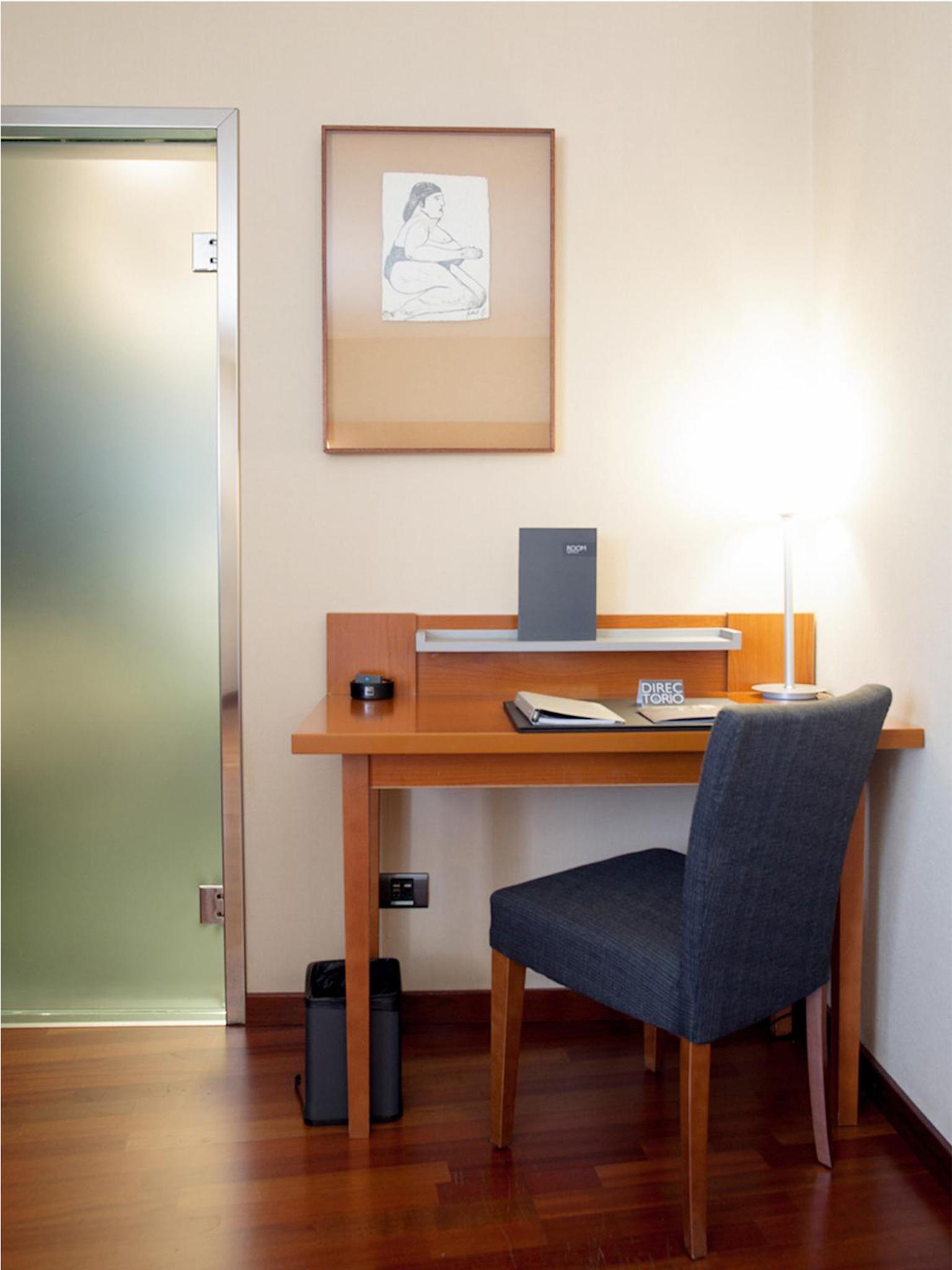 Double Room - Photo 11