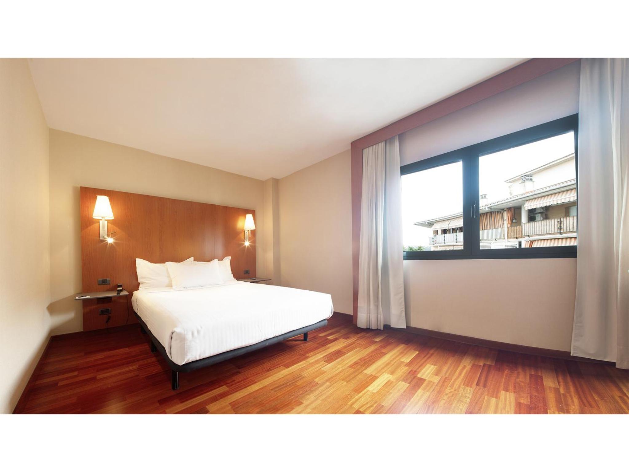 Double Room - Photo 4