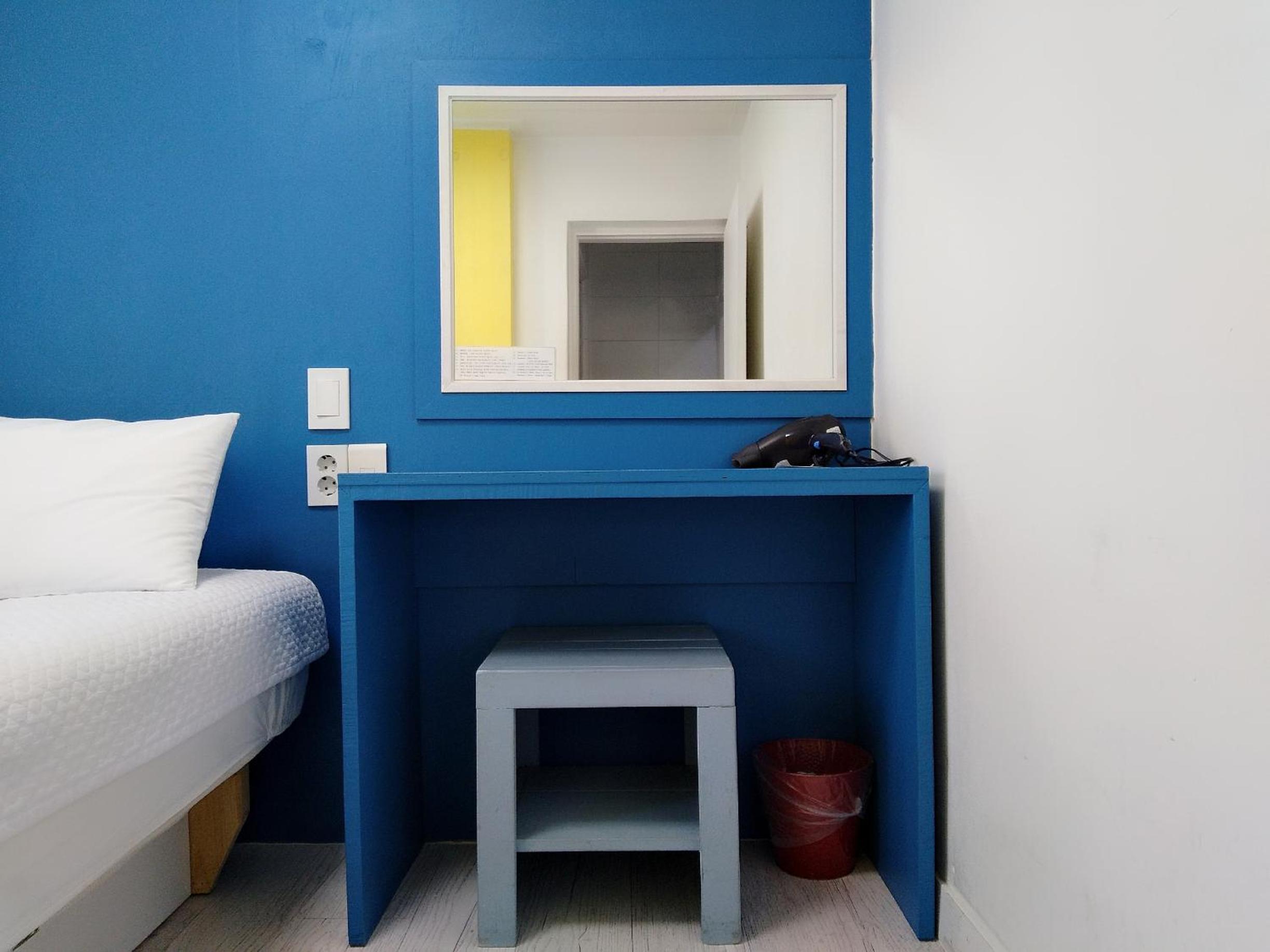 Standard Double Room - Photo 3