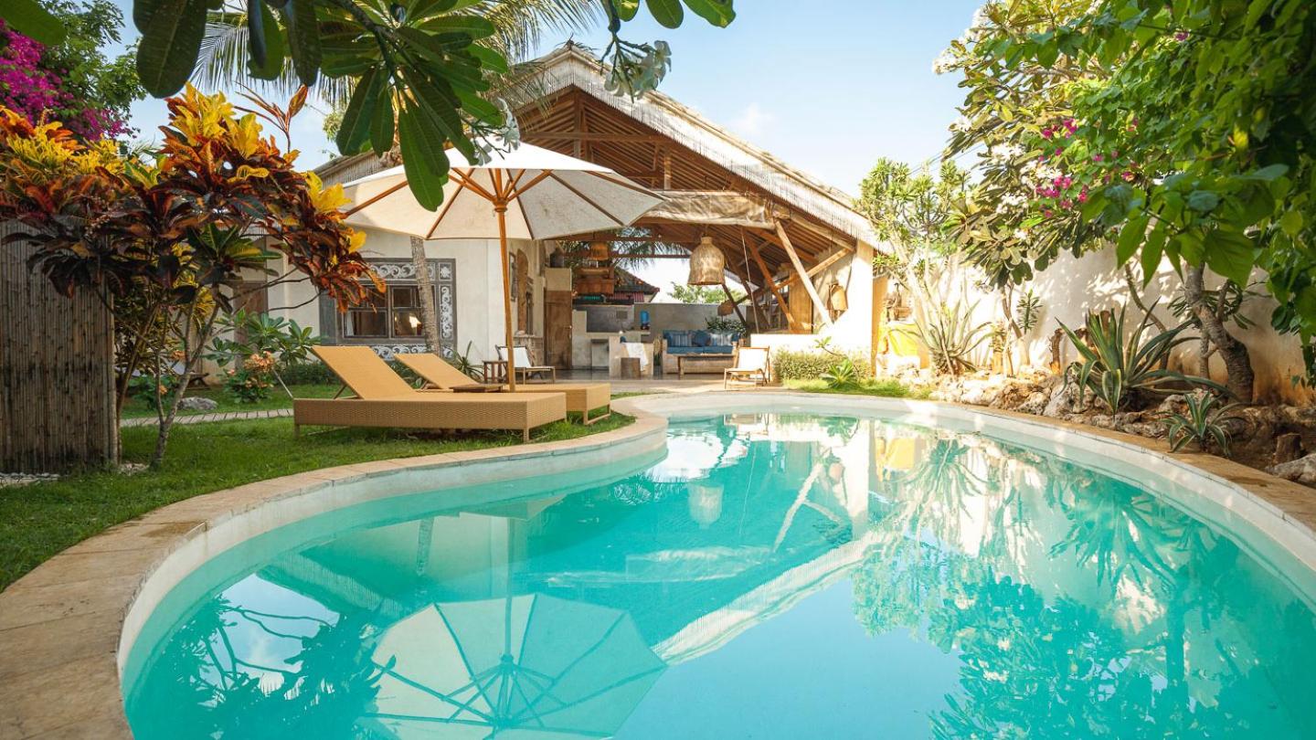 Three-Bedroom Villa - Photo 7