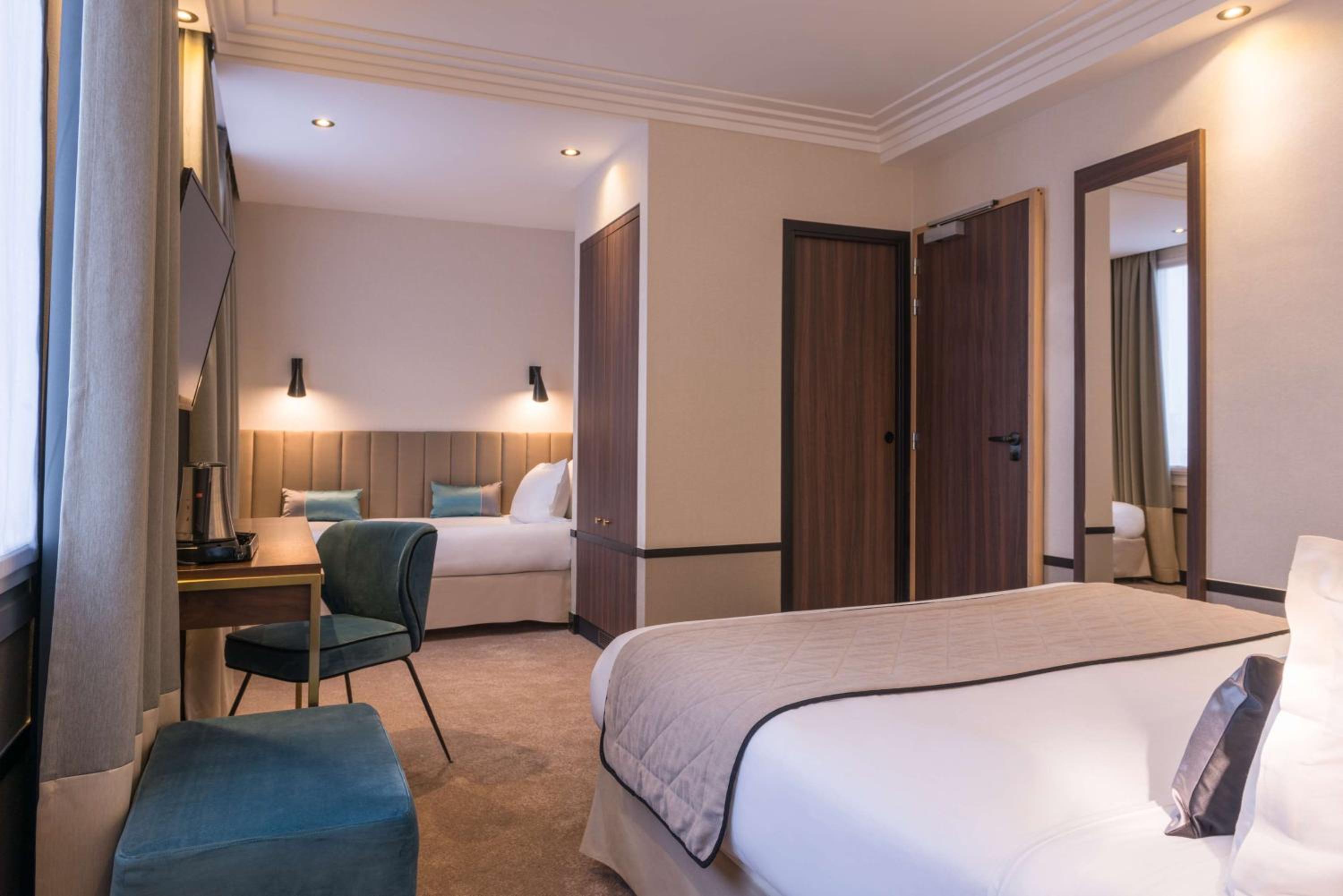 Comfort Triple Room - Photo 9