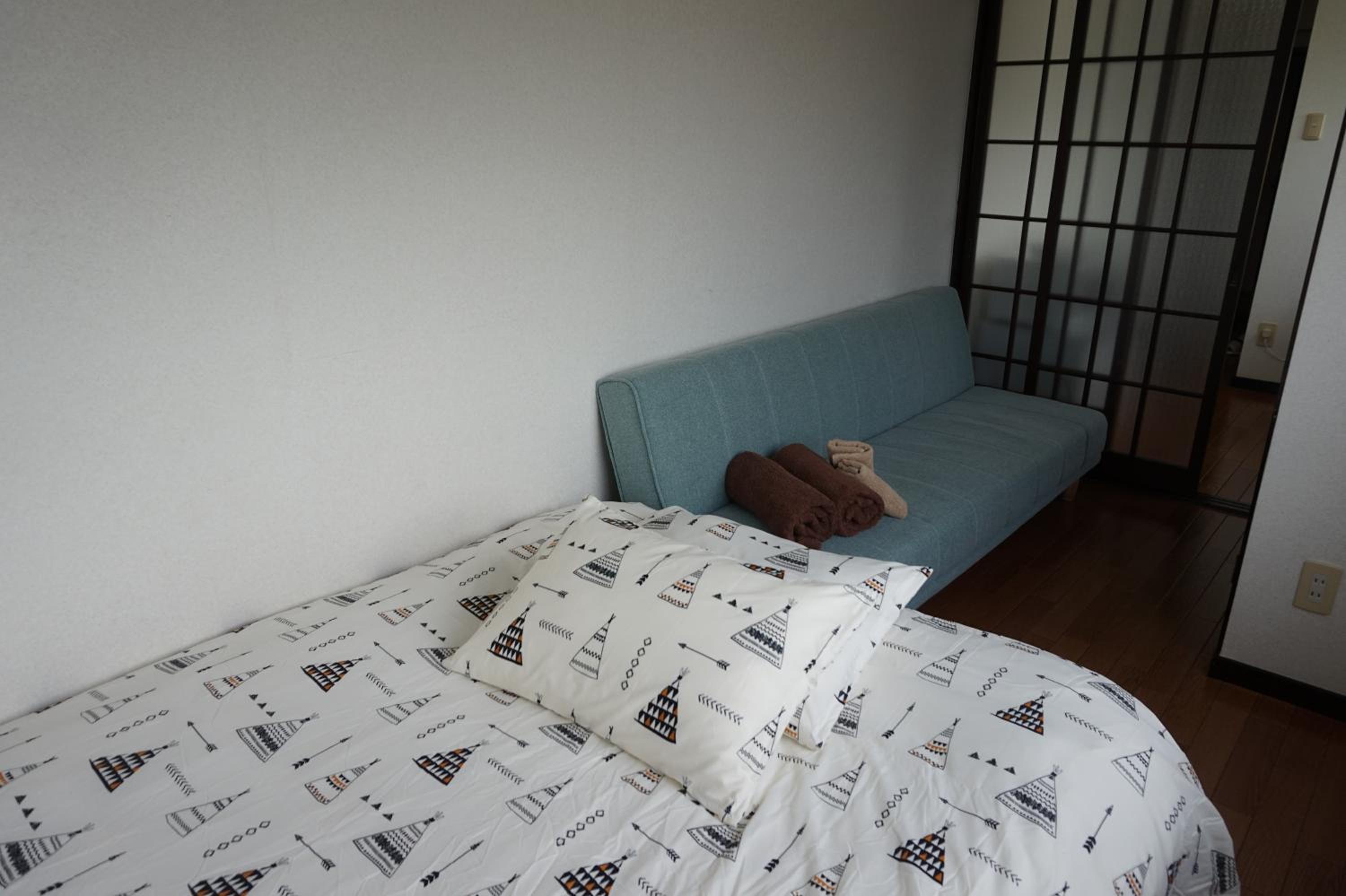 Studio Apartment with Balcony 701 - Photo 6