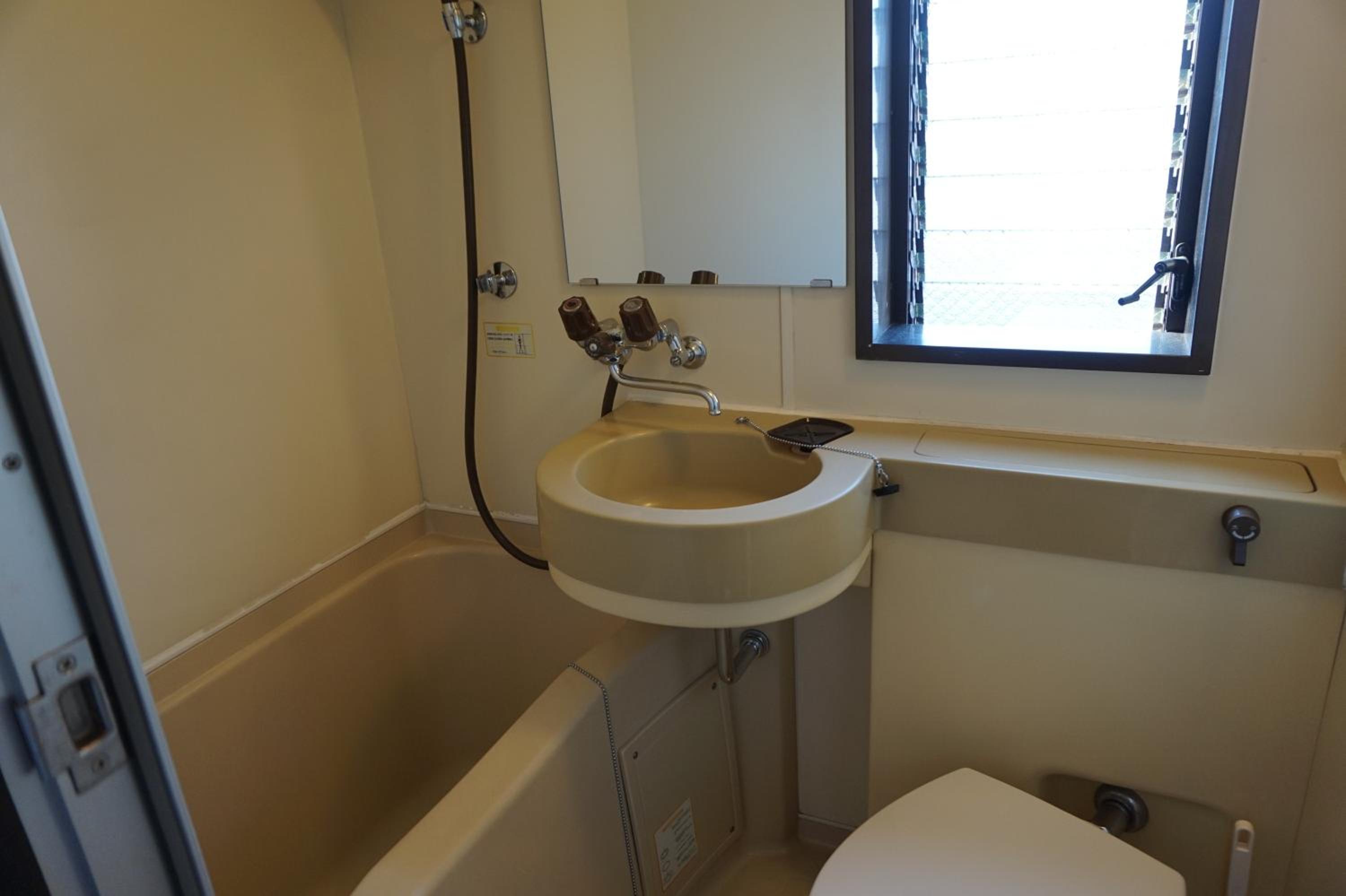 Studio Apartment with Balcony 701 - Photo 14