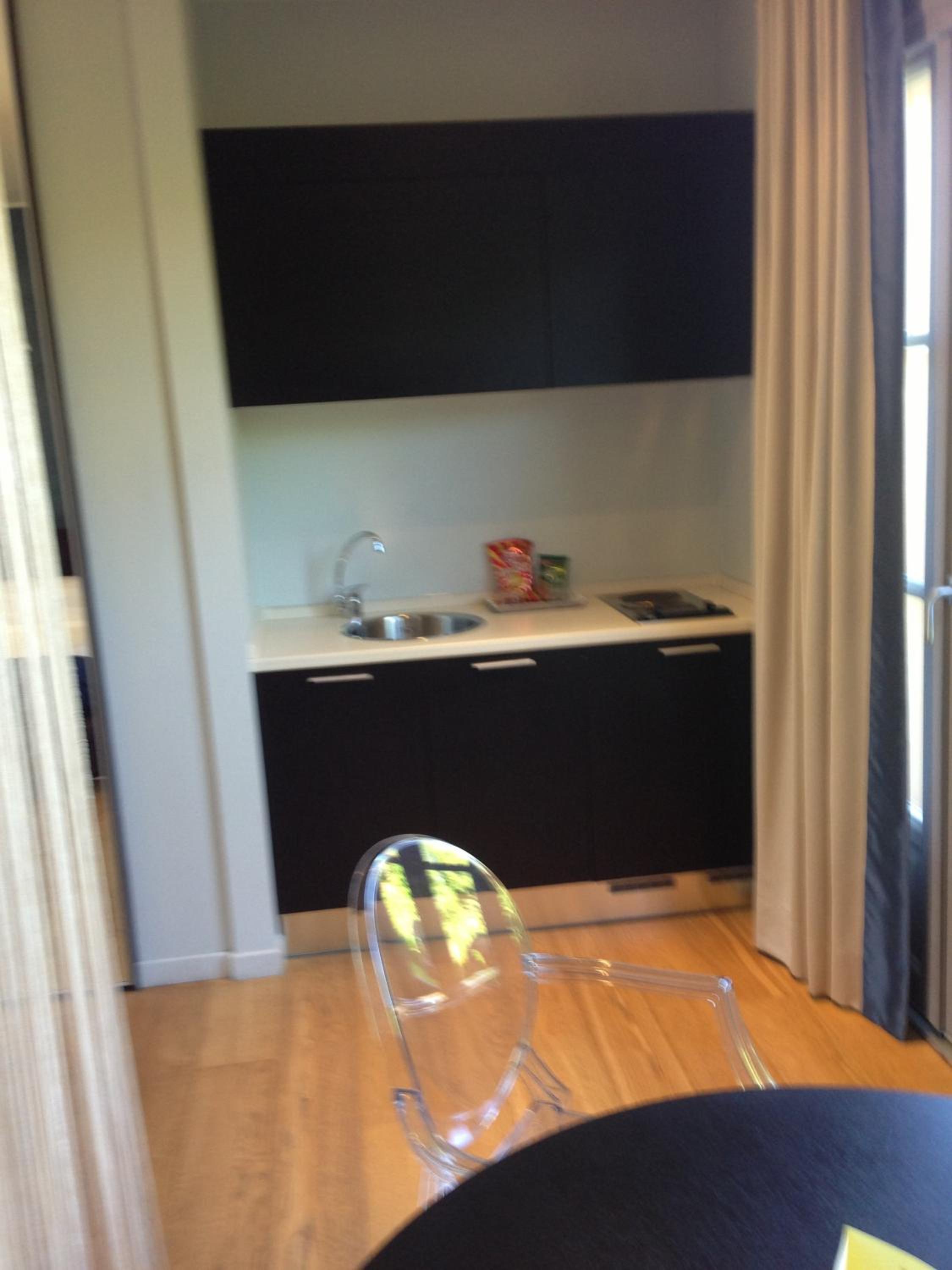 Standard Double Room - Photo 6