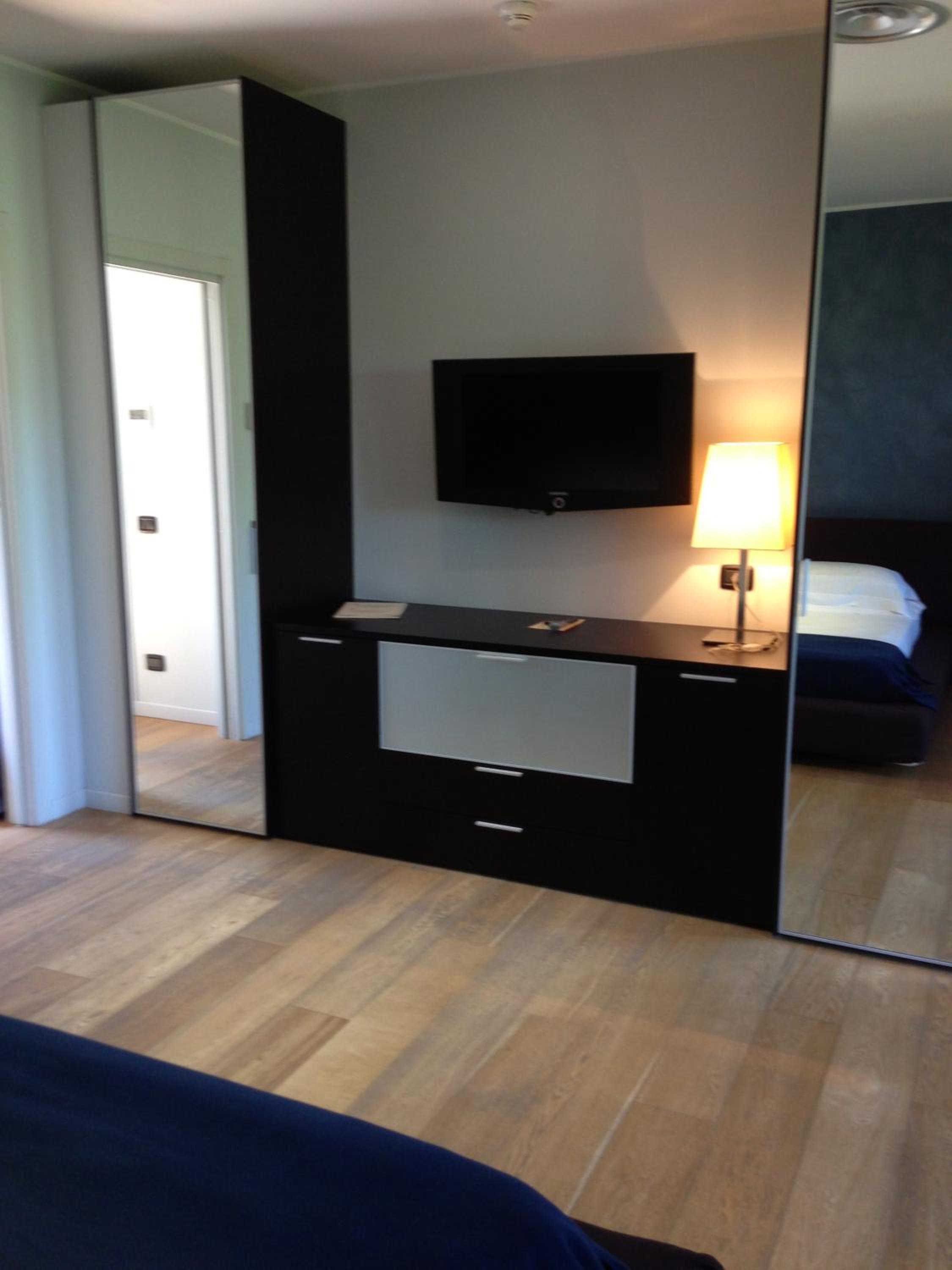 Standard Double Room - Photo 1