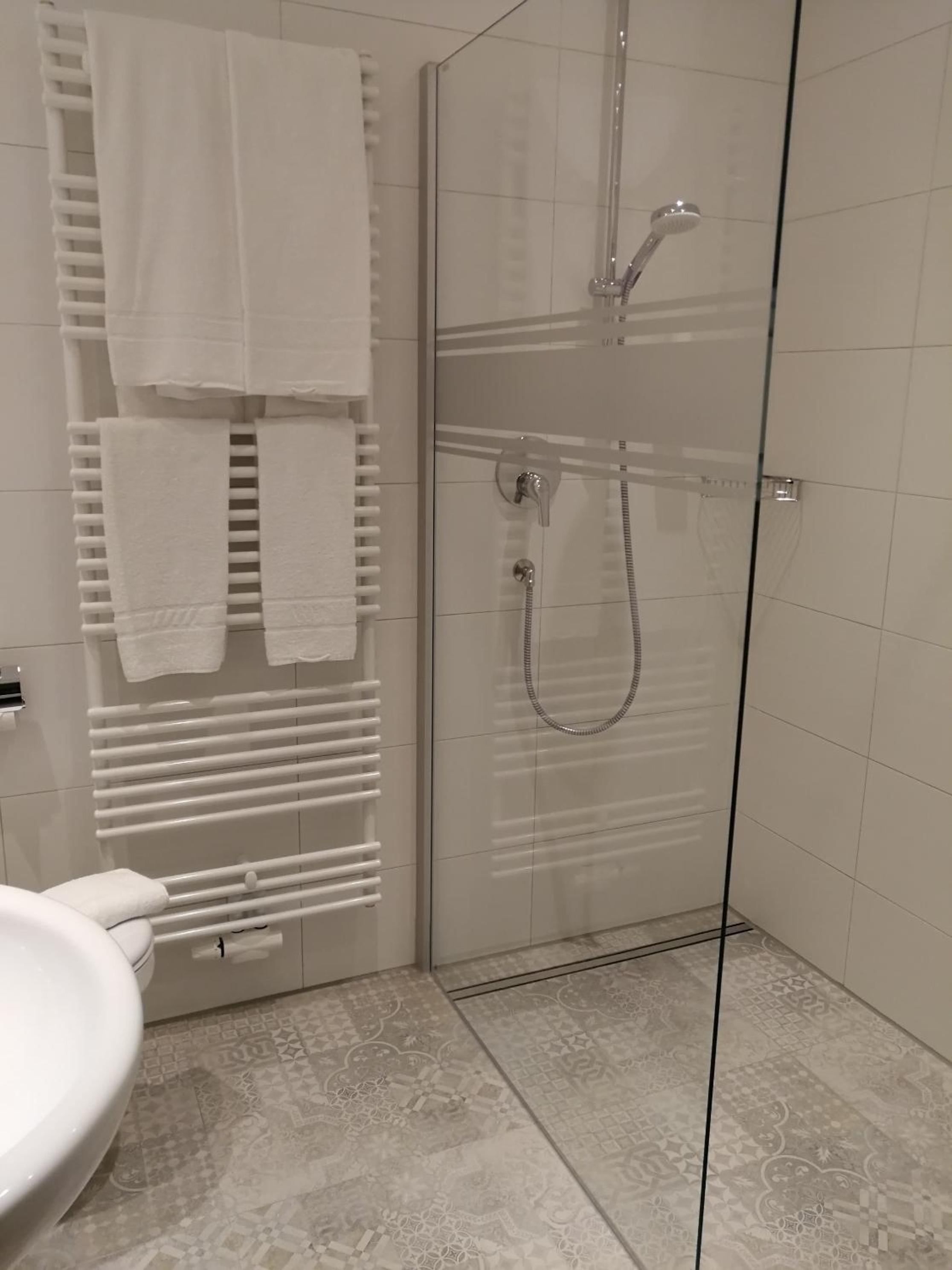 Superior Double Room - Photo 3
