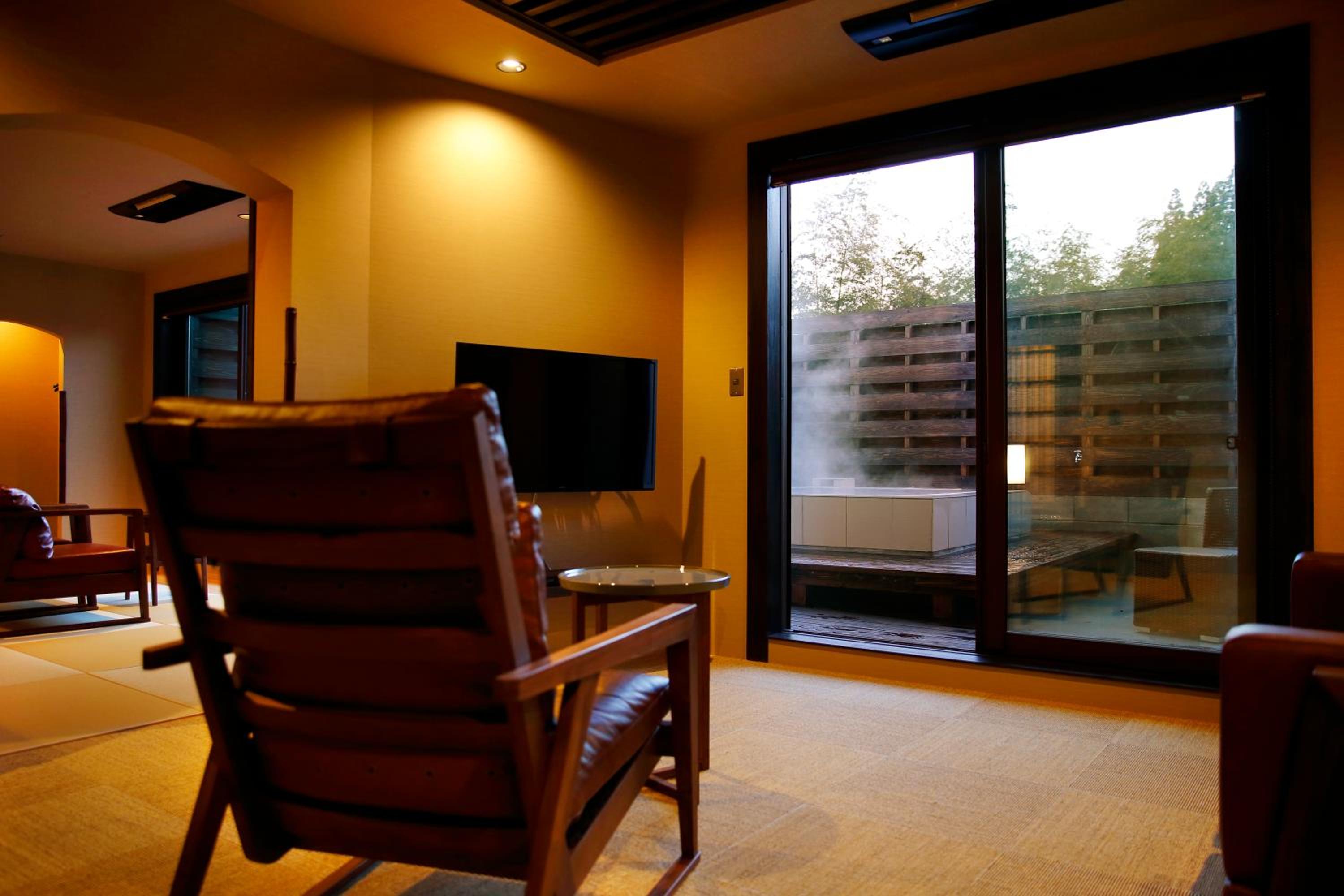 Luxury Quadruple Room - Photo 2